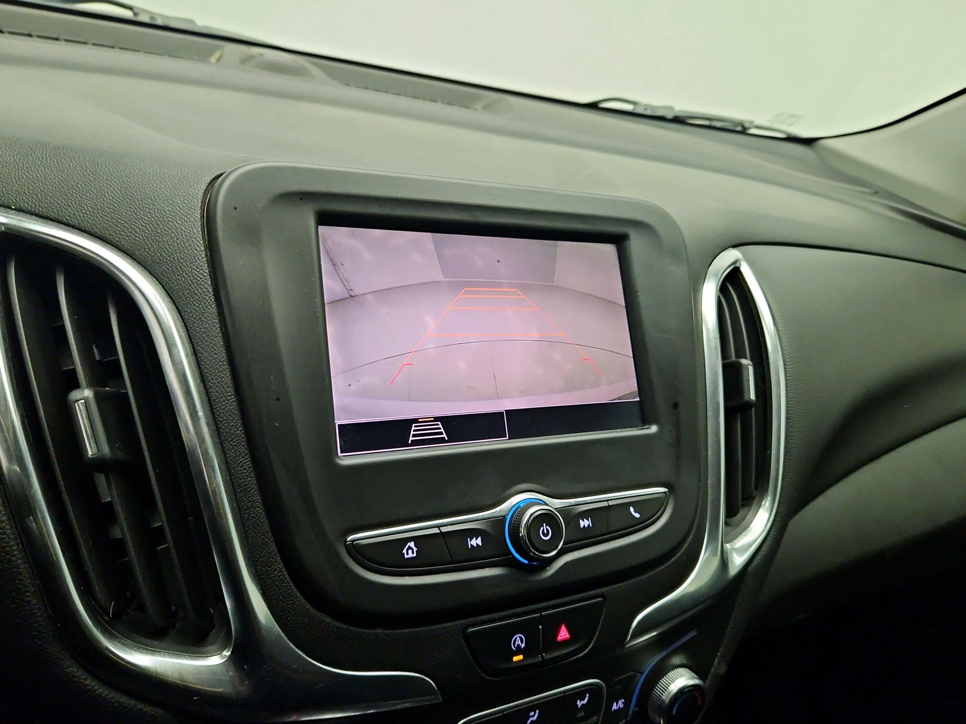 Thumbnail: 2022 Chevrolet Equinox - 14