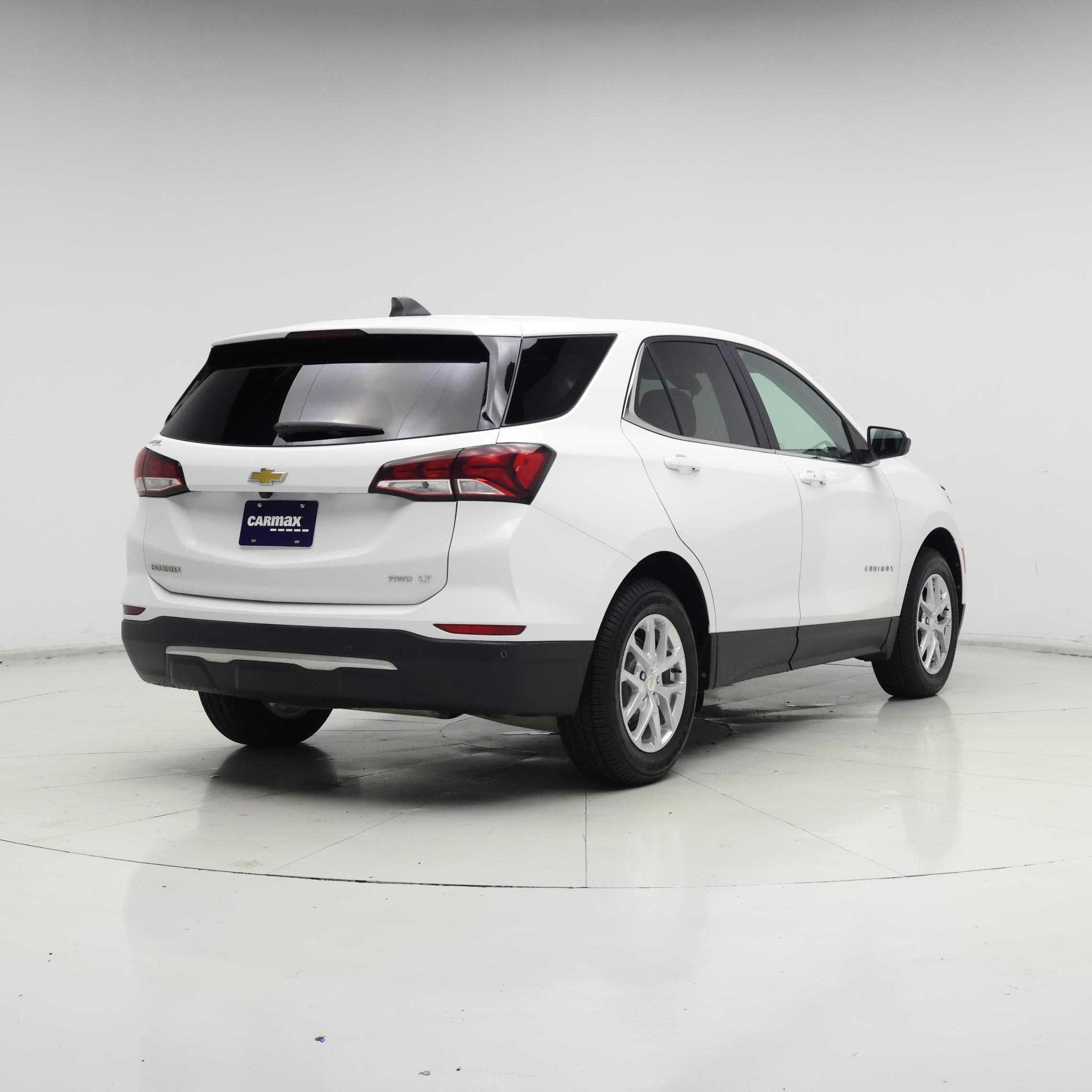 Thumbnail: 2022 Chevrolet Equinox - 8