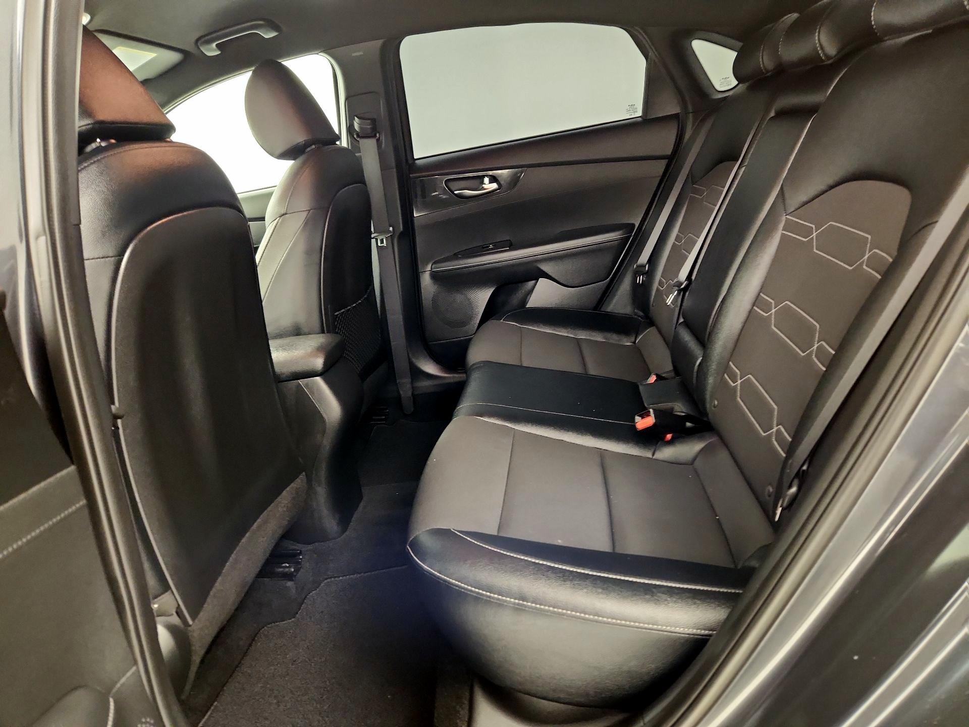 Thumbnail: 2023 Kia Forte - 20