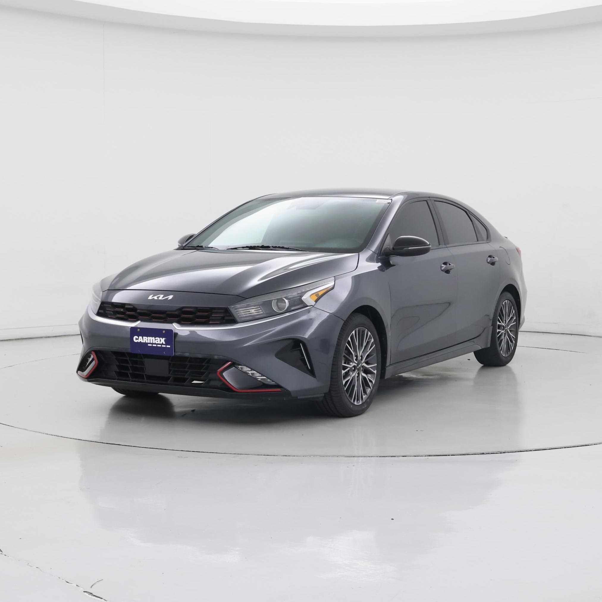 Thumbnail: 2023 Kia Forte - 4