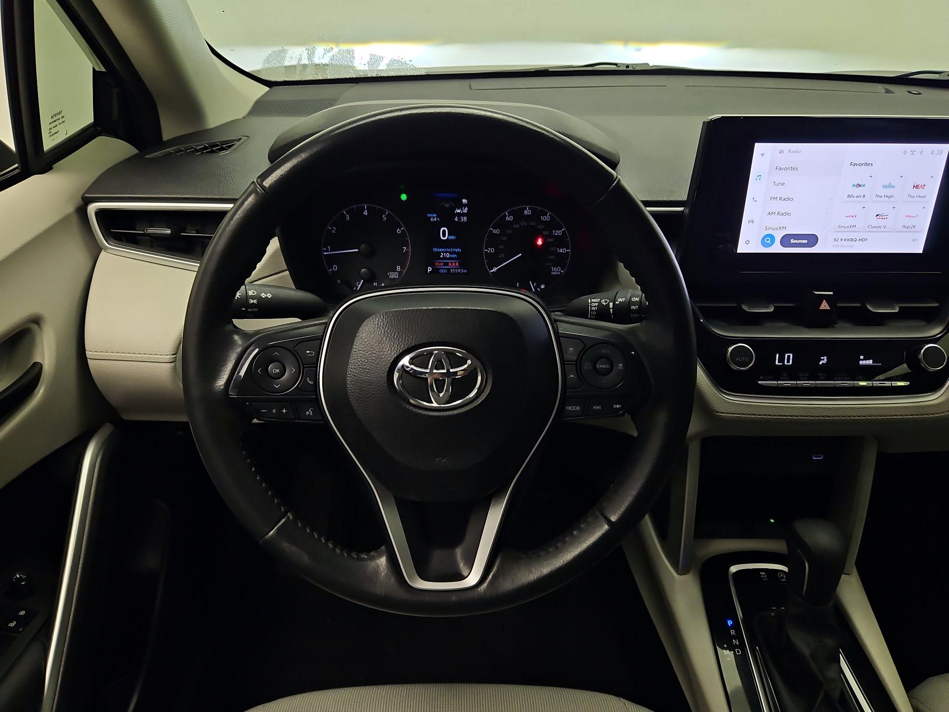 Thumbnail: 2024 Toyota Corolla Cross - 10