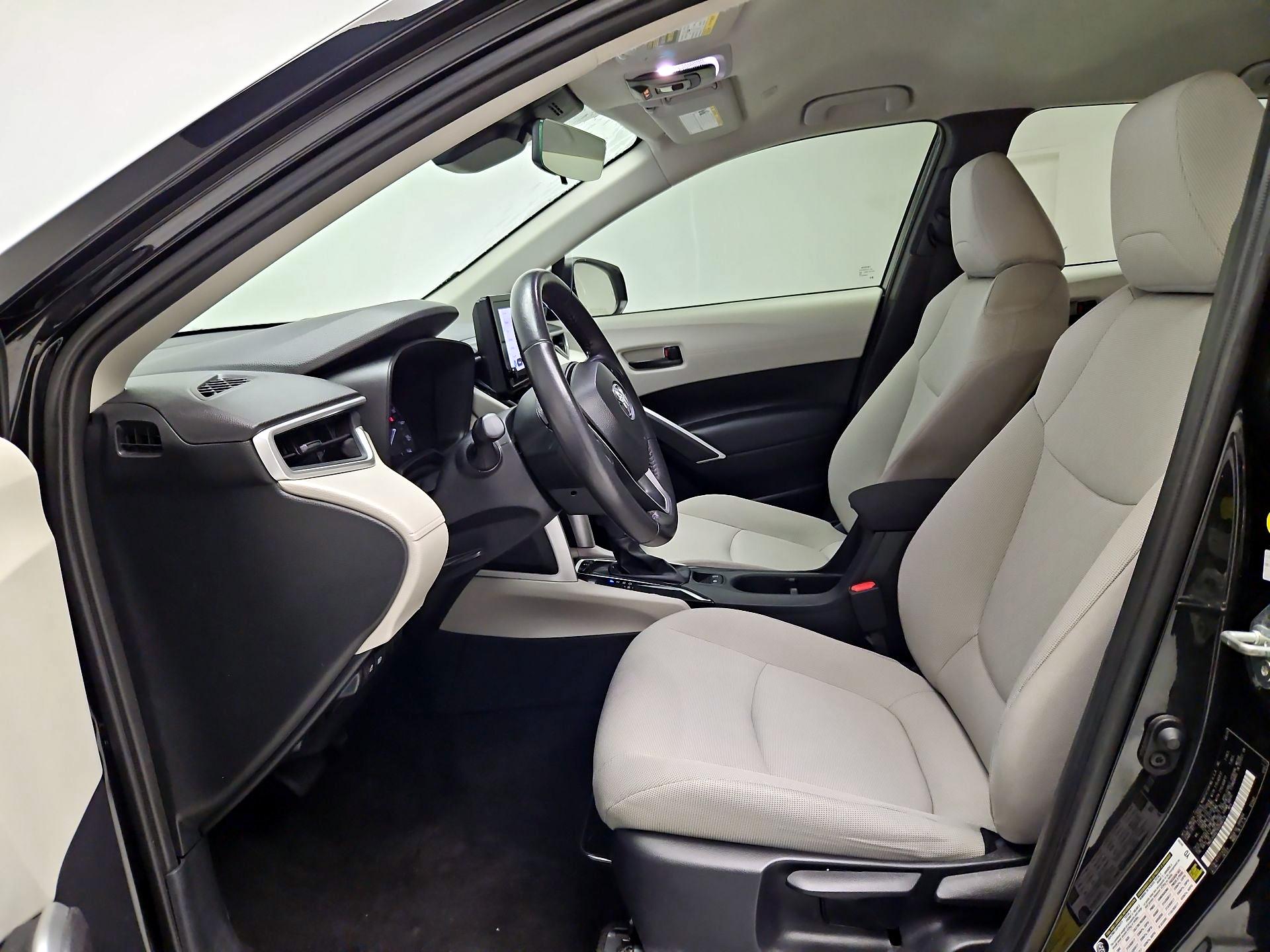 Thumbnail: 2024 Toyota Corolla Cross - 11