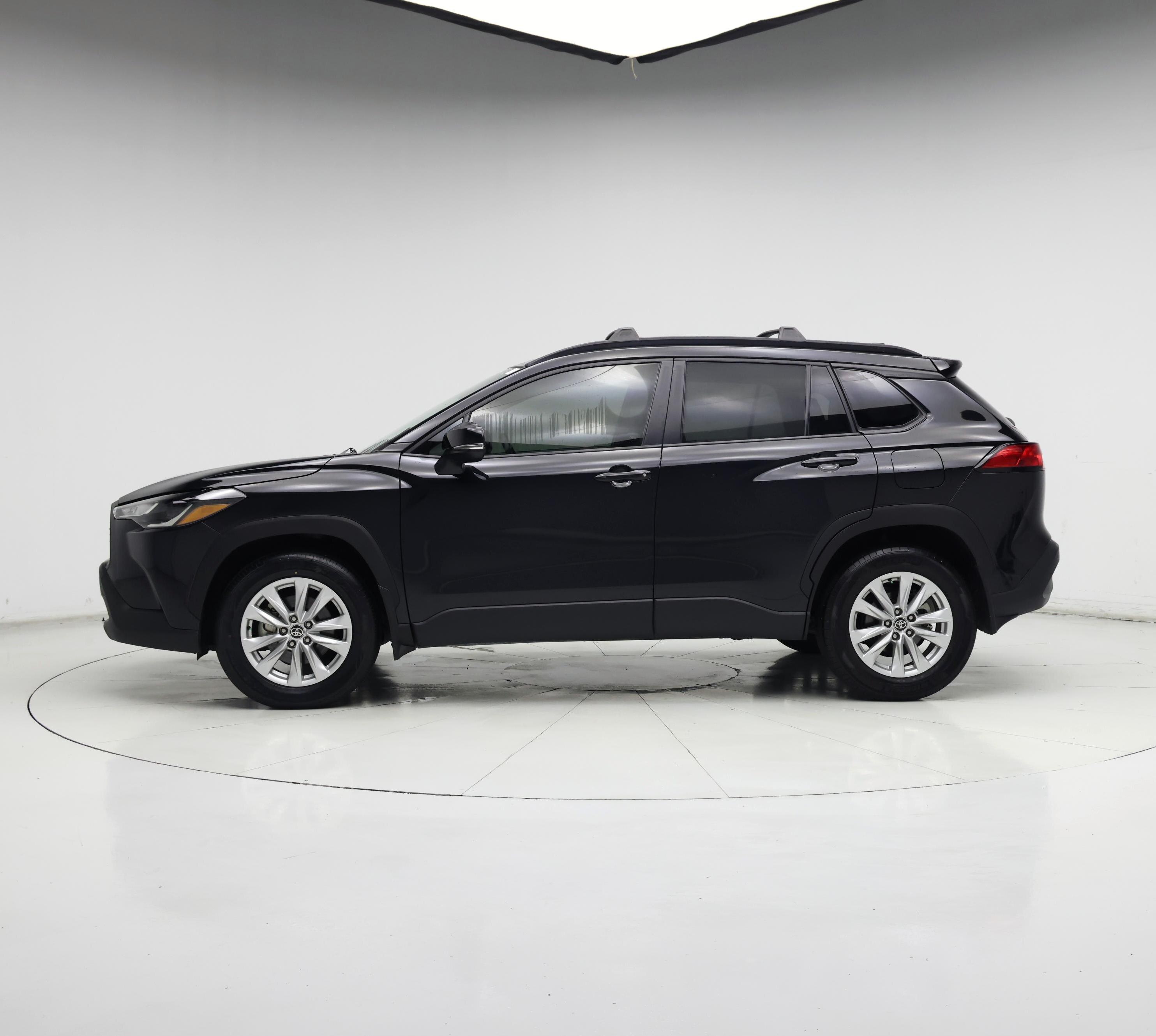 Thumbnail: 2024 Toyota Corolla Cross - 3