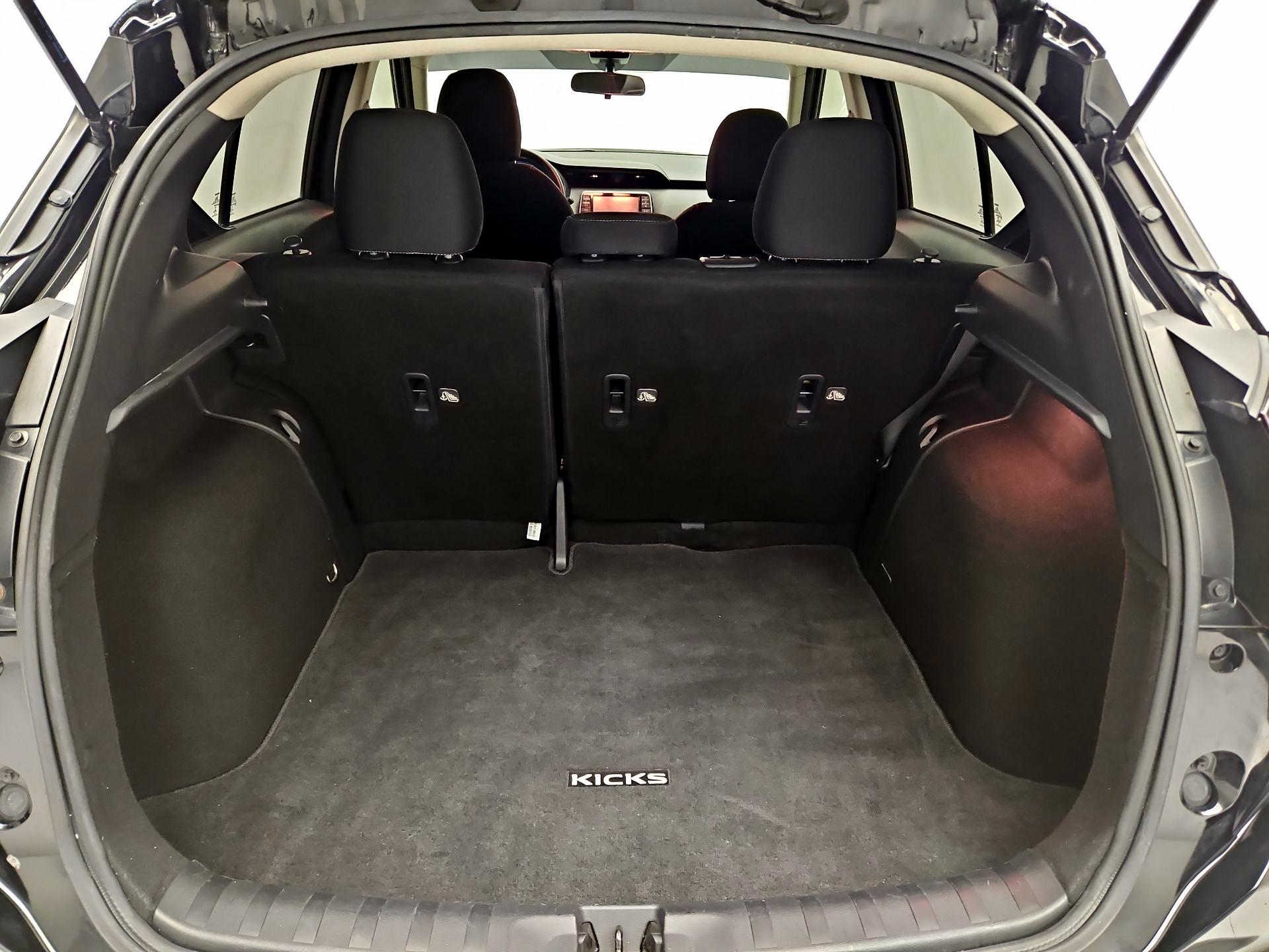 Thumbnail: 2022 Nissan Kicks - 20