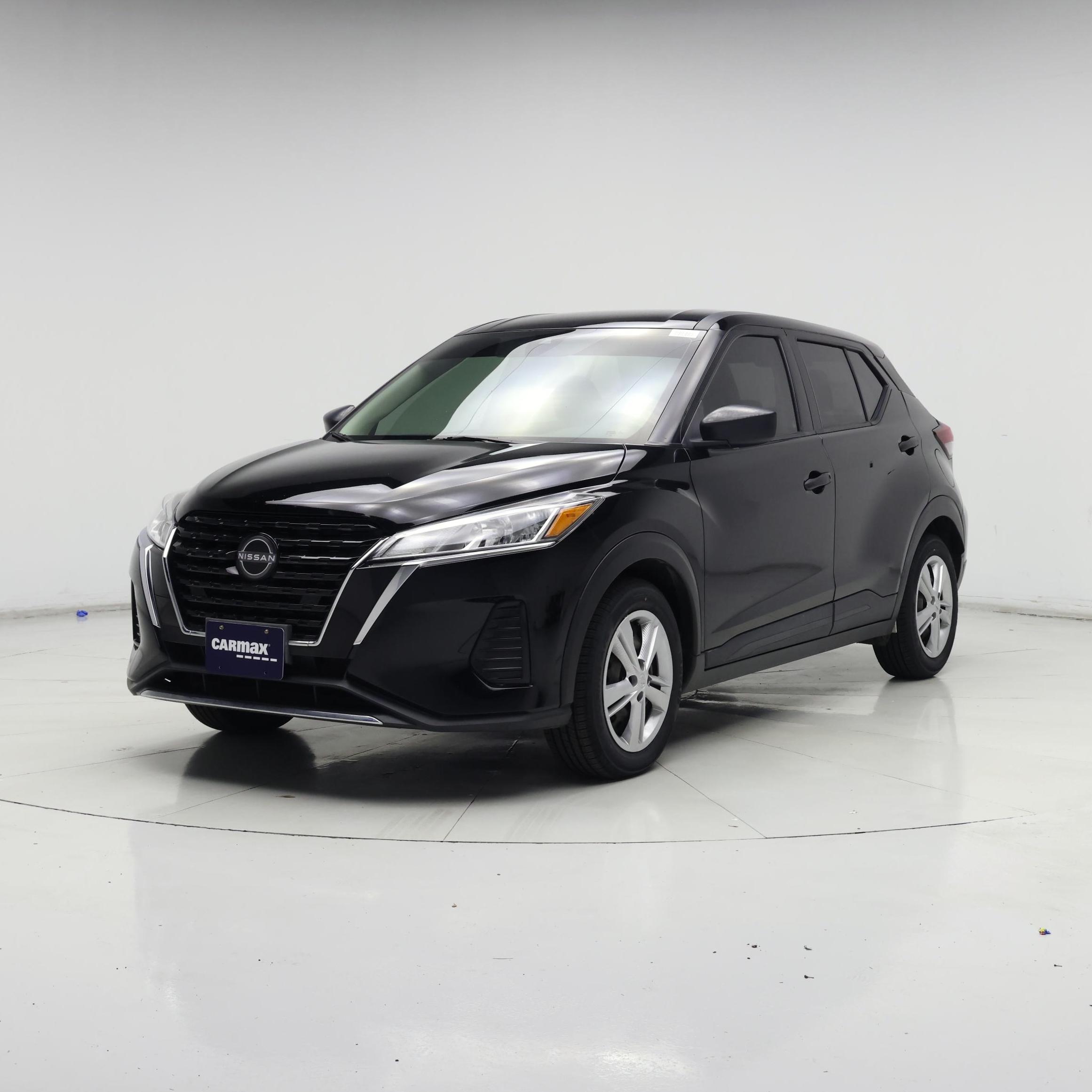 Thumbnail: 2022 Nissan Kicks - 4