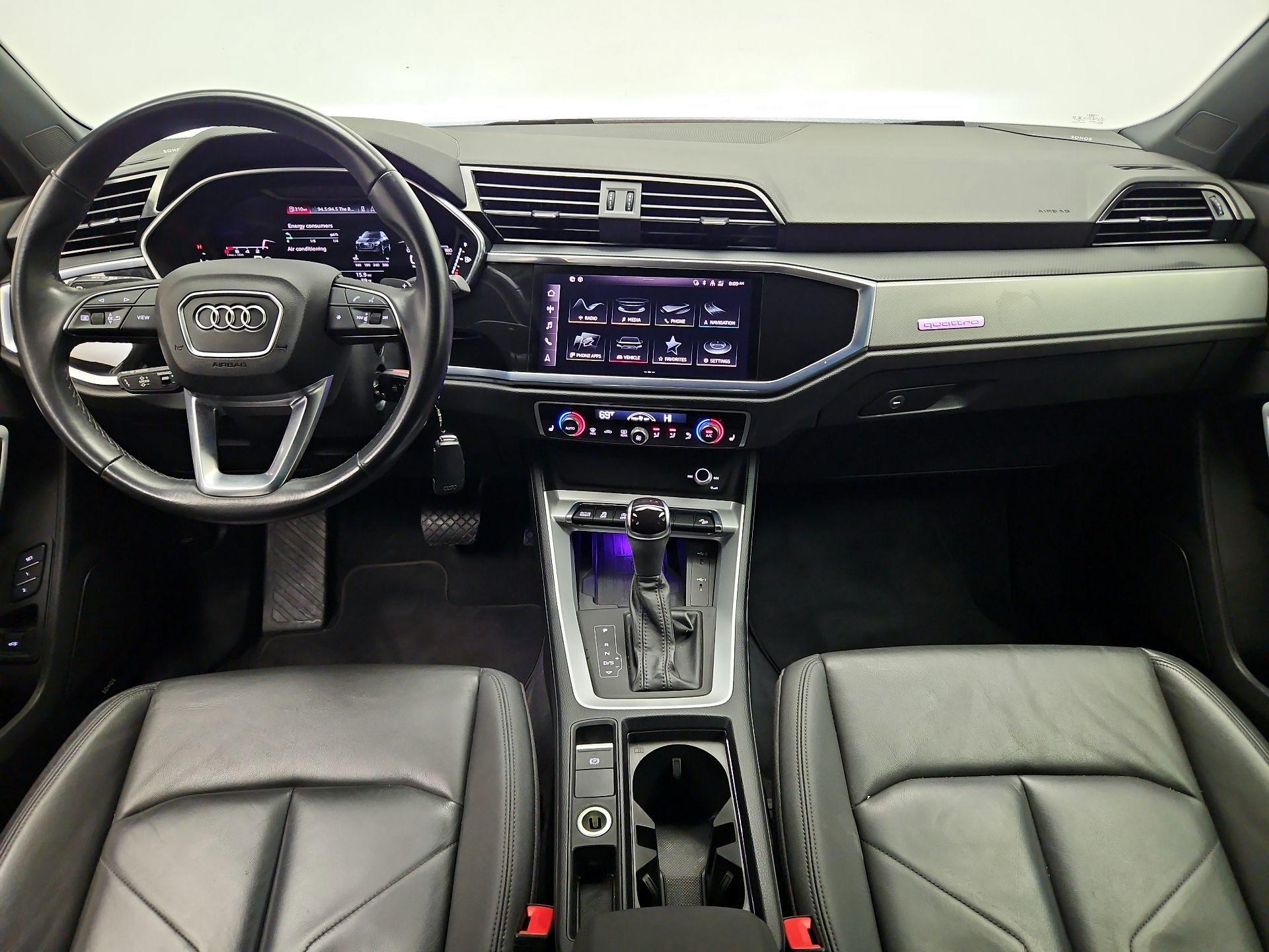 Thumbnail: 2022 Audi Q3 - 9