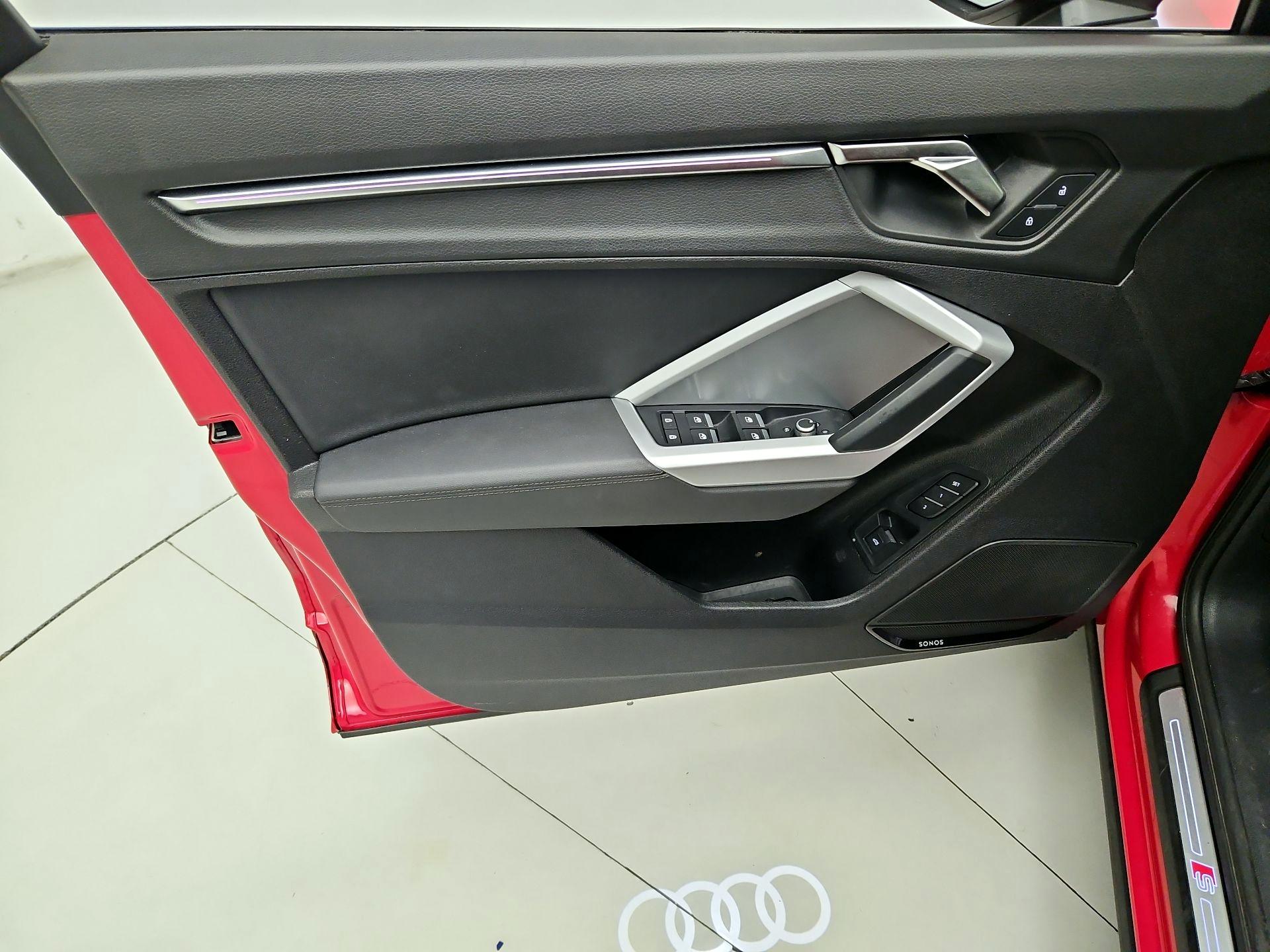 Thumbnail: 2022 Audi Q3 - 12