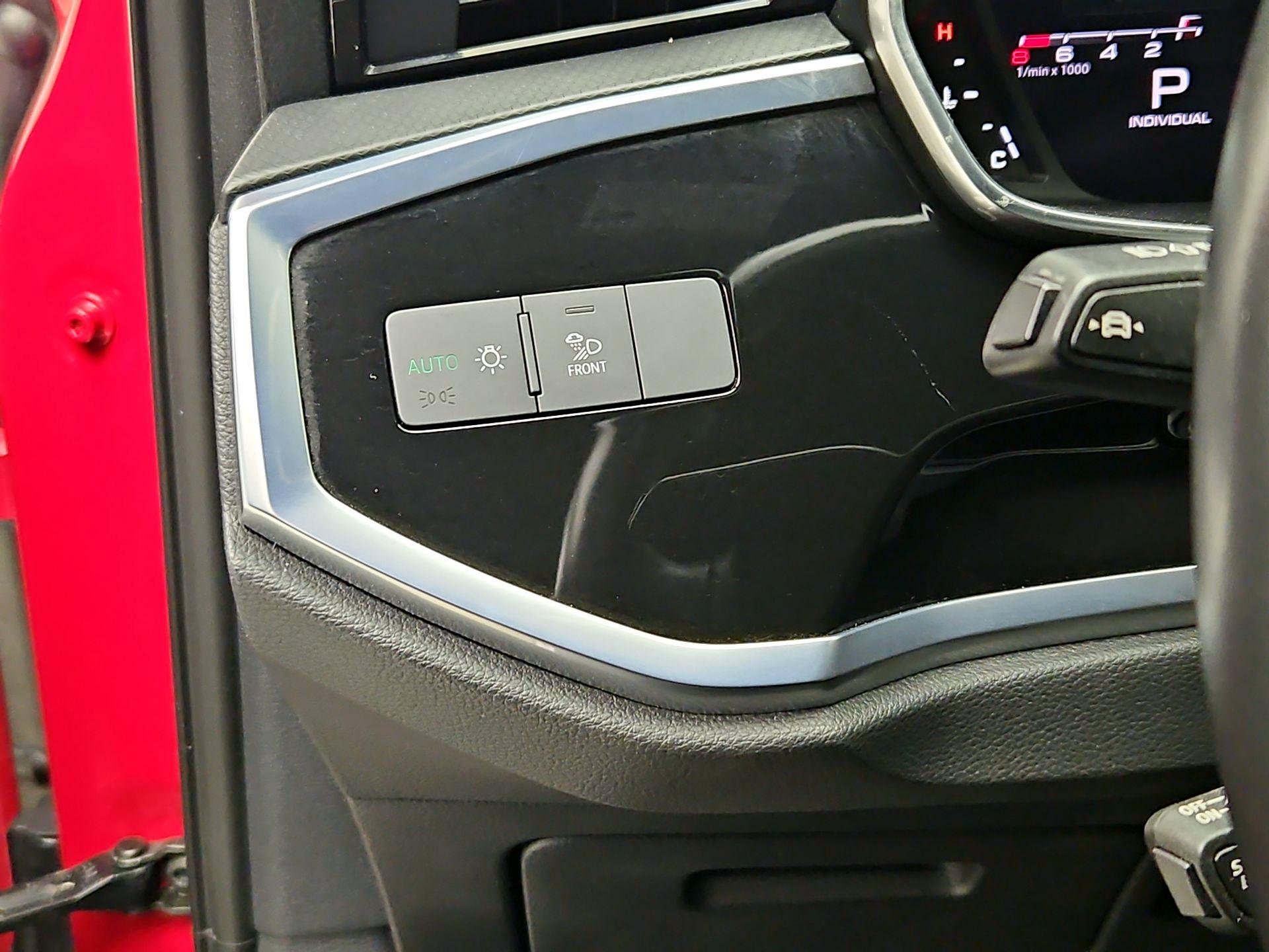 Thumbnail: 2022 Audi Q3 - 13