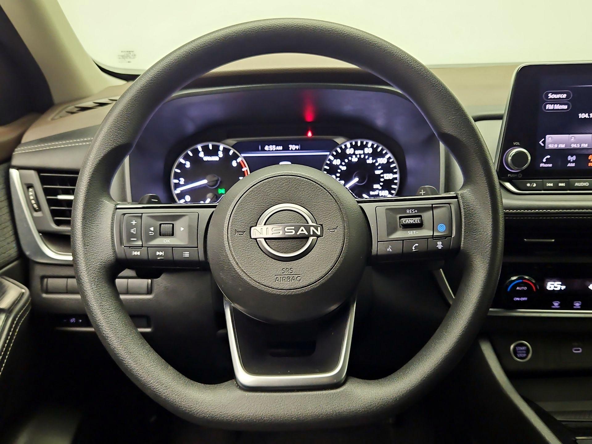 Thumbnail: 2023 Nissan Rogue - 10