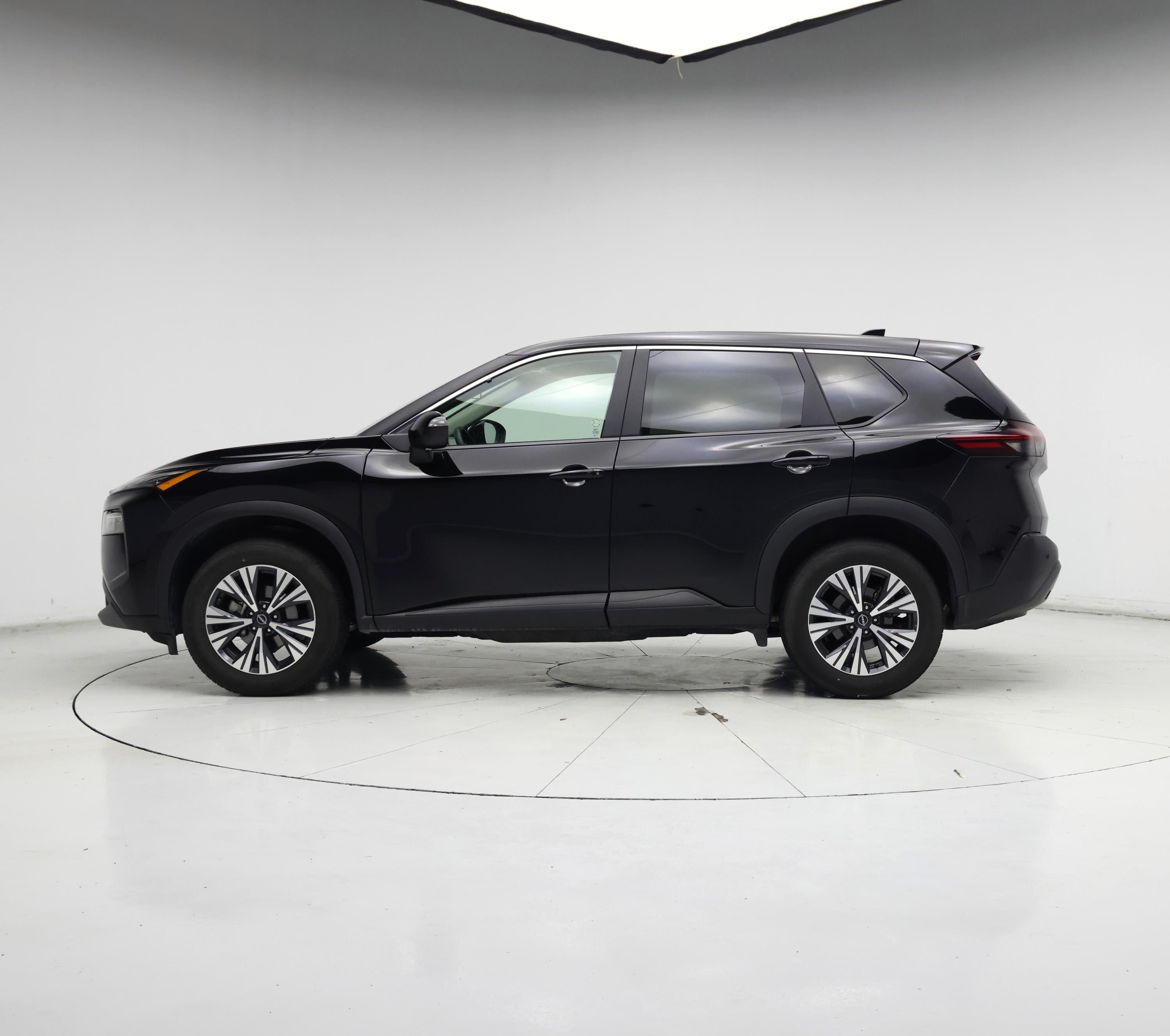 Thumbnail: 2023 Nissan Rogue - 3