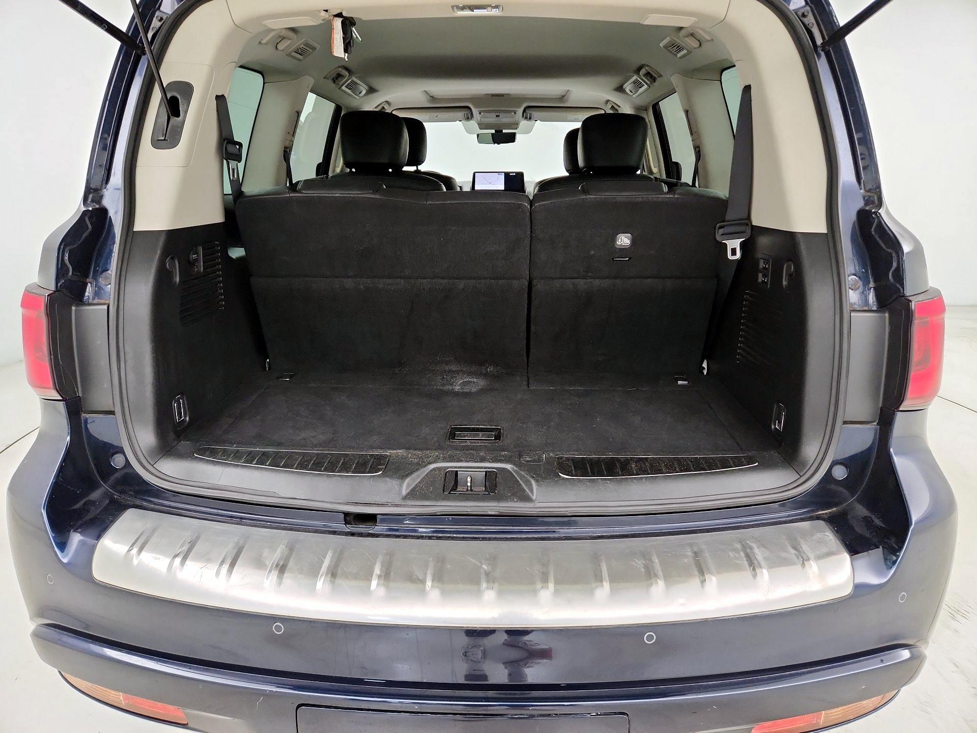 Thumbnail: 2022 INFINITI QX80 - 16