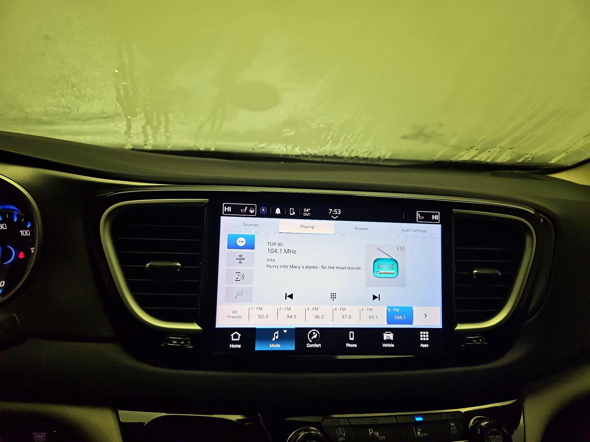 Thumbnail: 2024 Chrysler Pacifica - 14