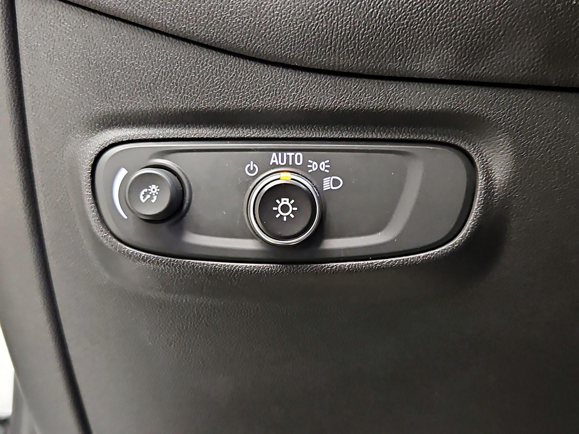 Thumbnail: 2023 Chevrolet Equinox - 13