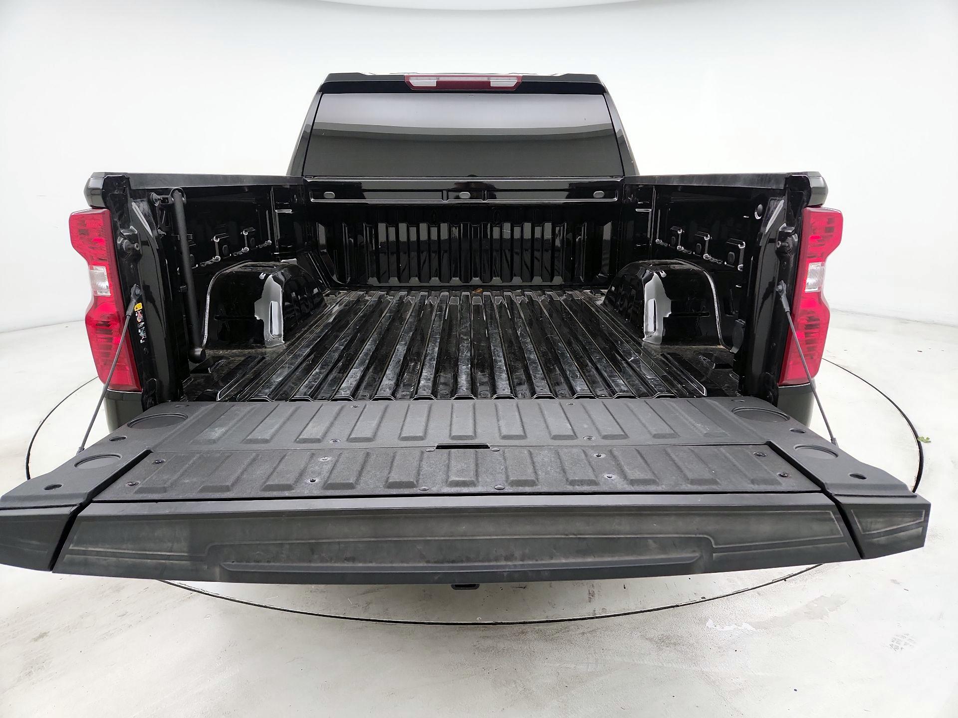 Thumbnail: 2024 Chevrolet Silverado 1500 - 20