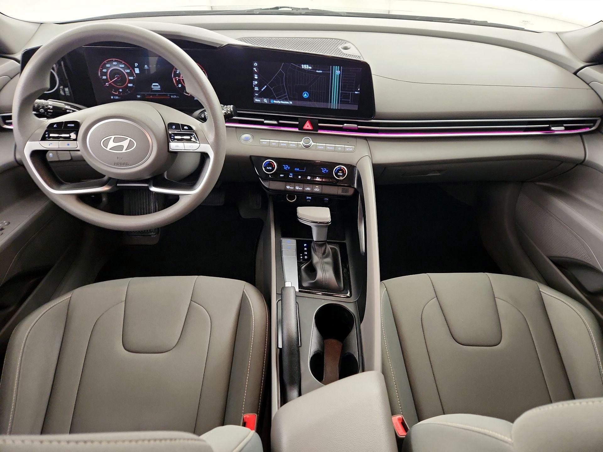 Thumbnail: 2024 Hyundai Elantra - 9