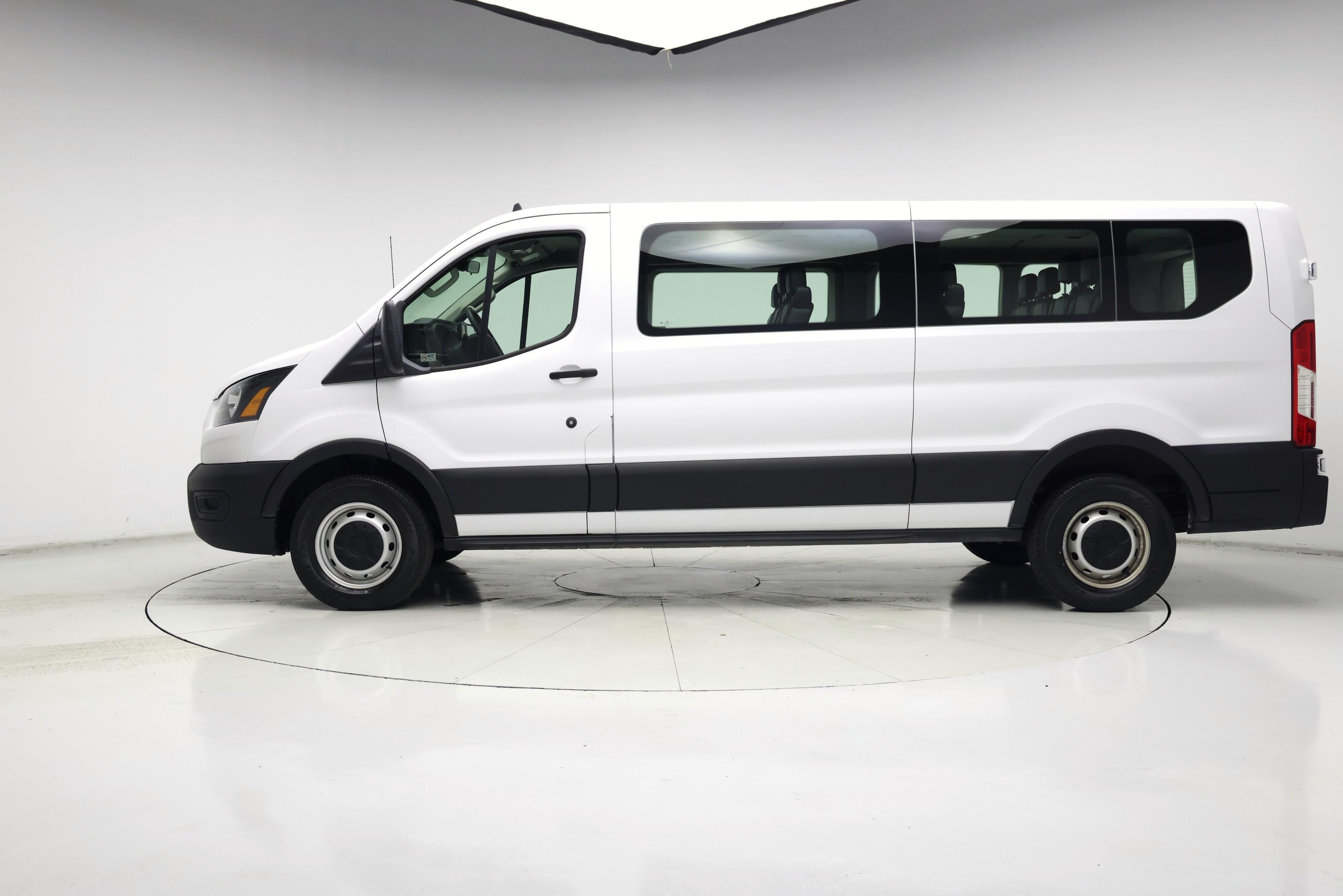 Thumbnail: 2023 Ford Transit Series - 3