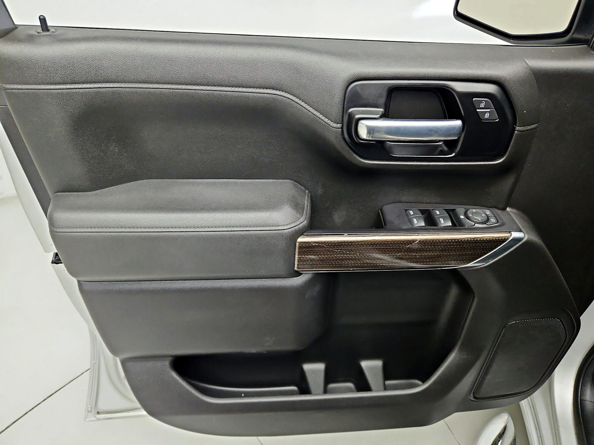 Thumbnail: 2021 Chevrolet Silverado 1500 - 12