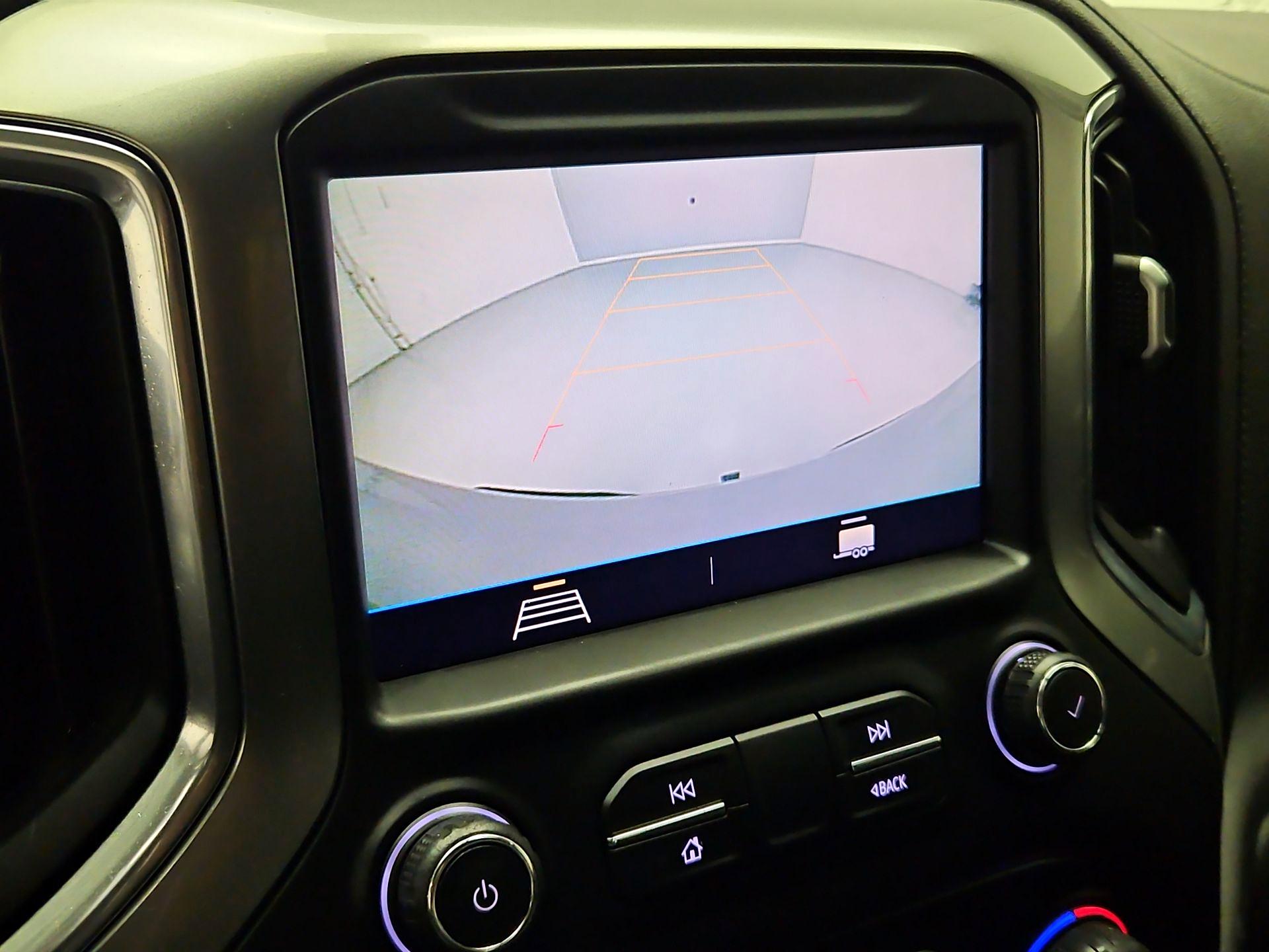 Thumbnail: 2021 Chevrolet Silverado 1500 - 14