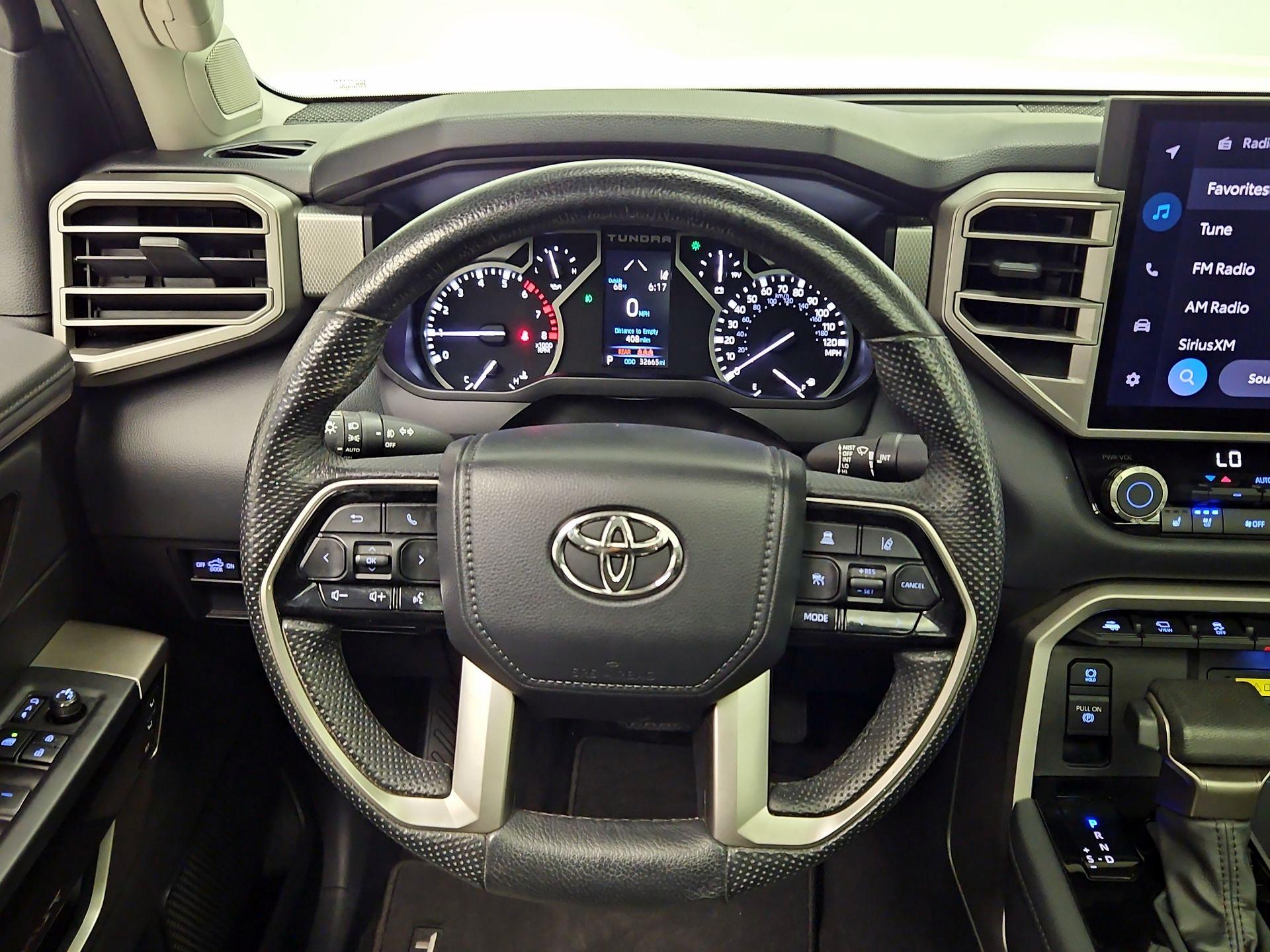 Thumbnail: 2022 Toyota Tundra - 10