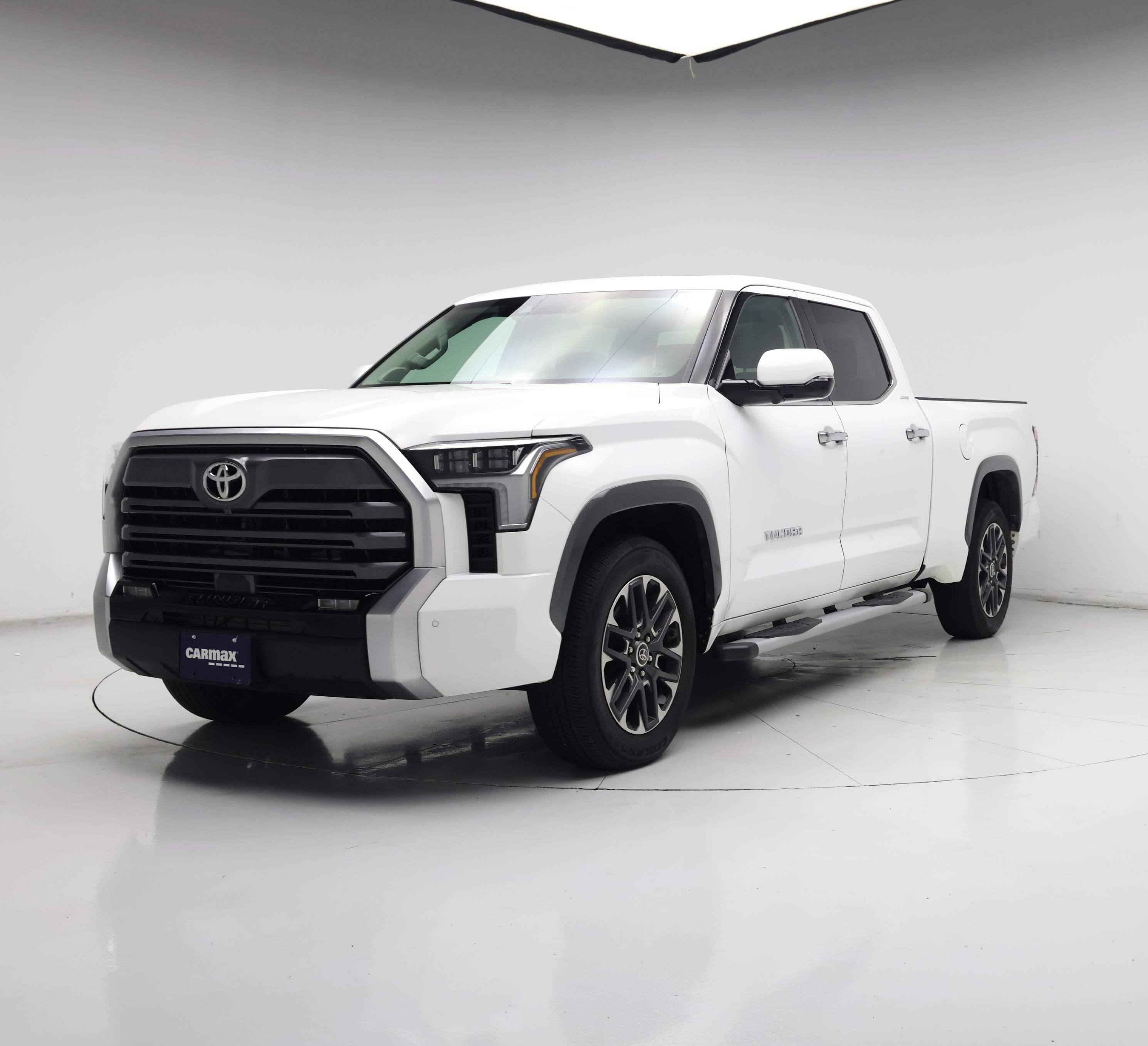 Thumbnail: 2022 Toyota Tundra - 4