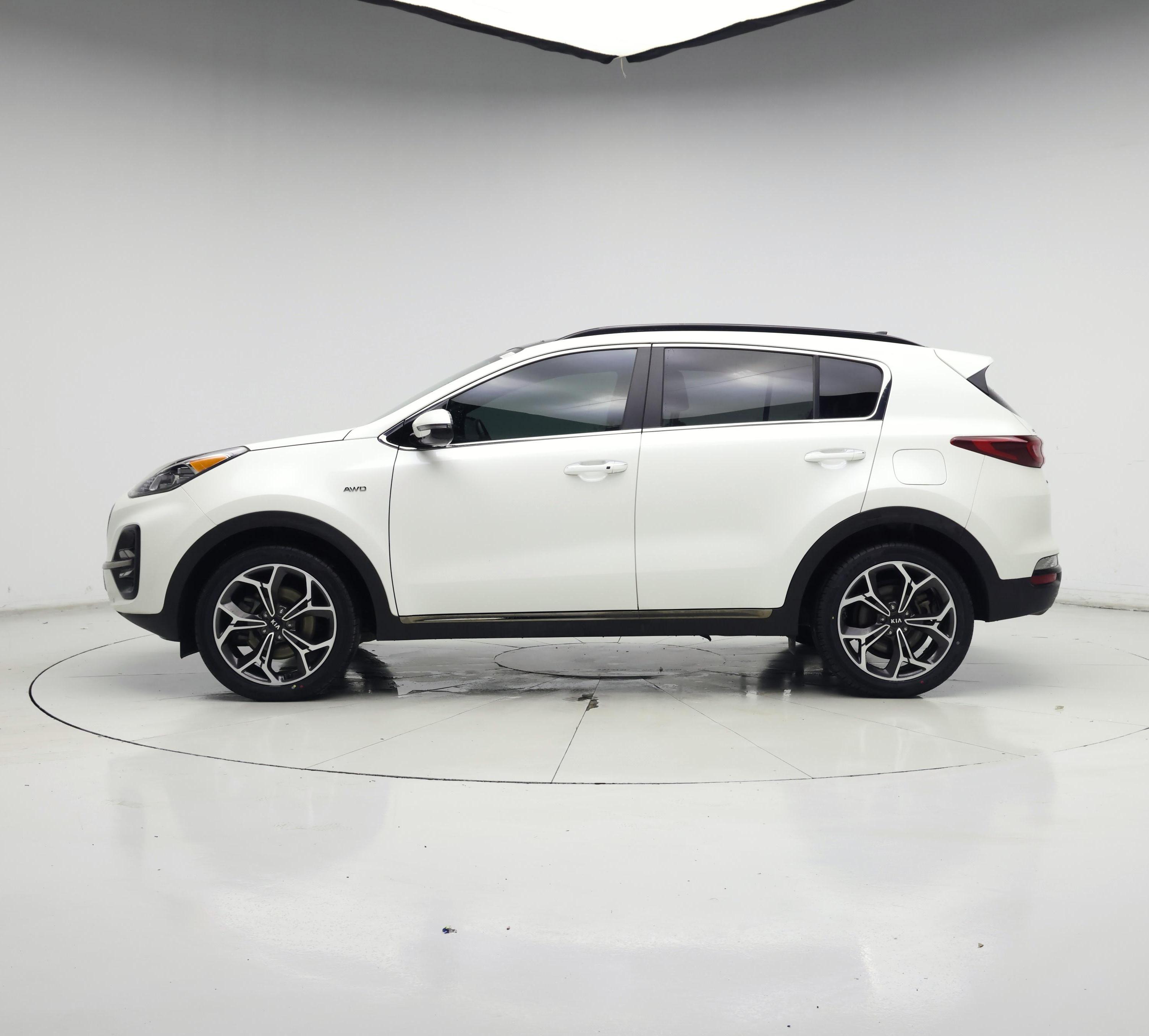 Thumbnail: 2021 Kia Sportage - 3