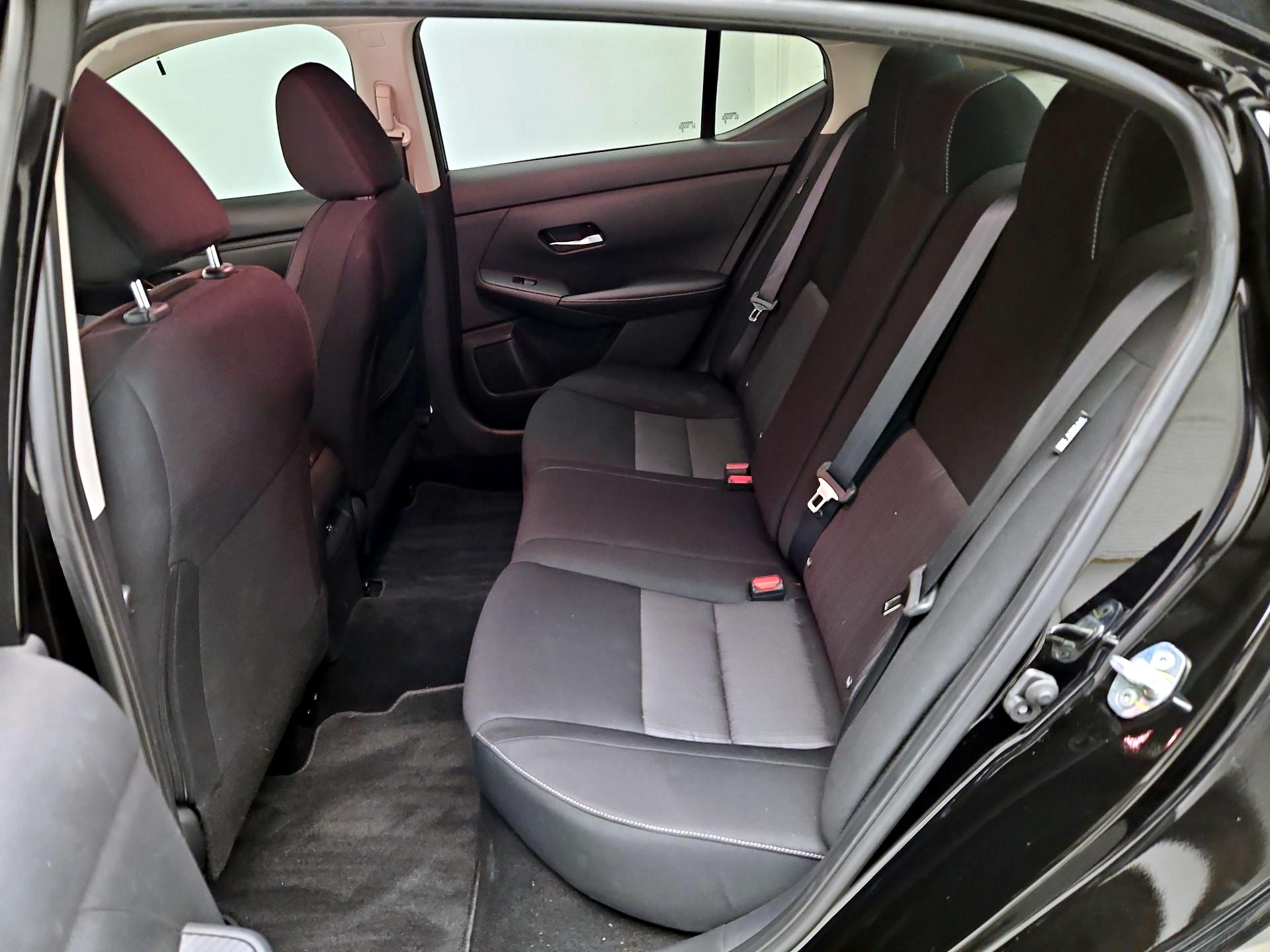 Thumbnail: 2023 Nissan Sentra - 19