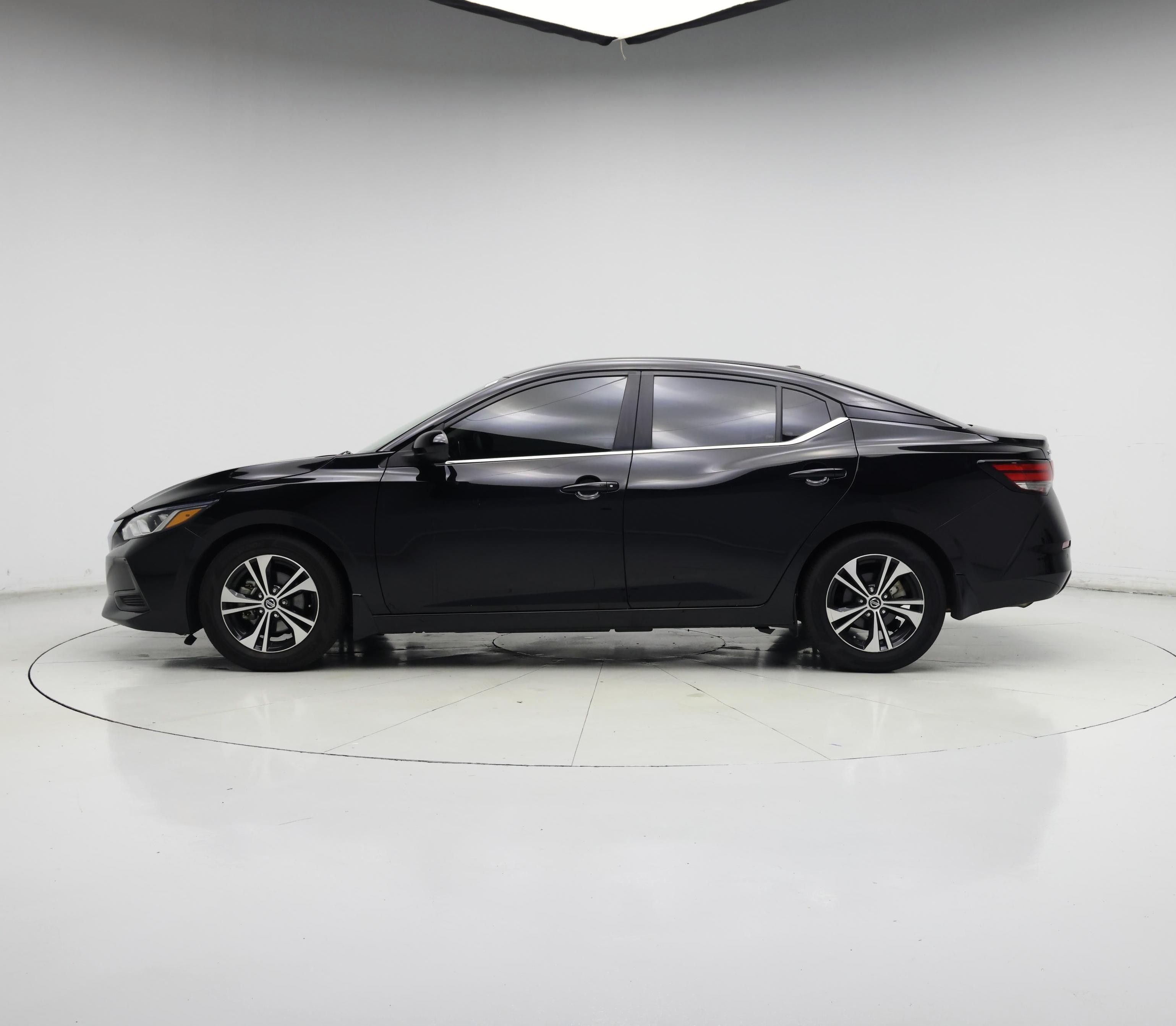 Thumbnail: 2023 Nissan Sentra - 3