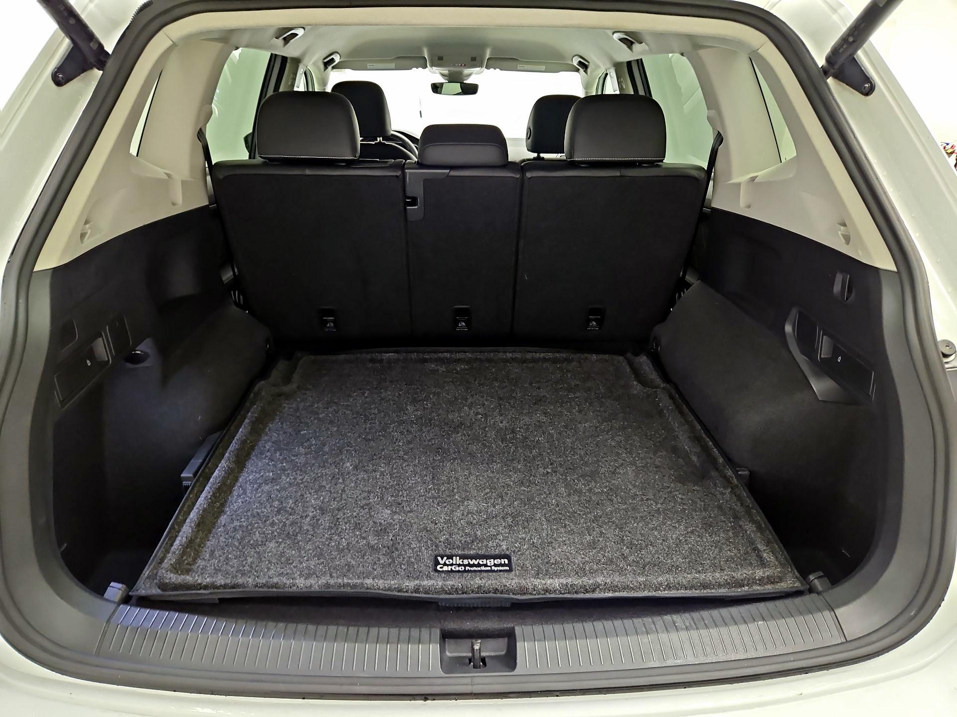 Thumbnail: 2024 Volkswagen Tiguan - 20