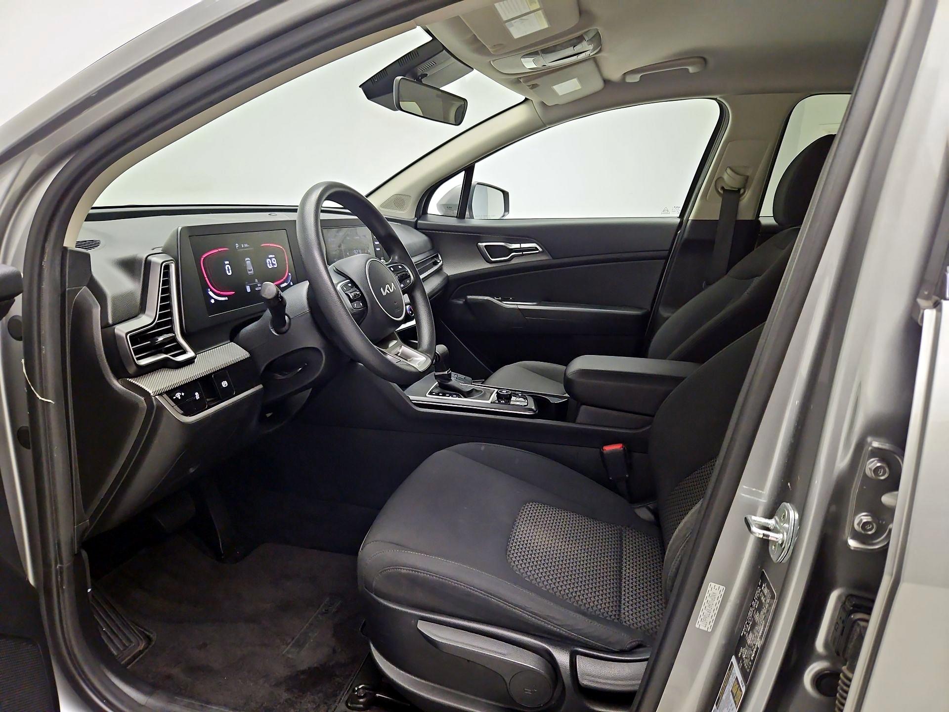 Thumbnail: 2023 Kia Sportage - 11