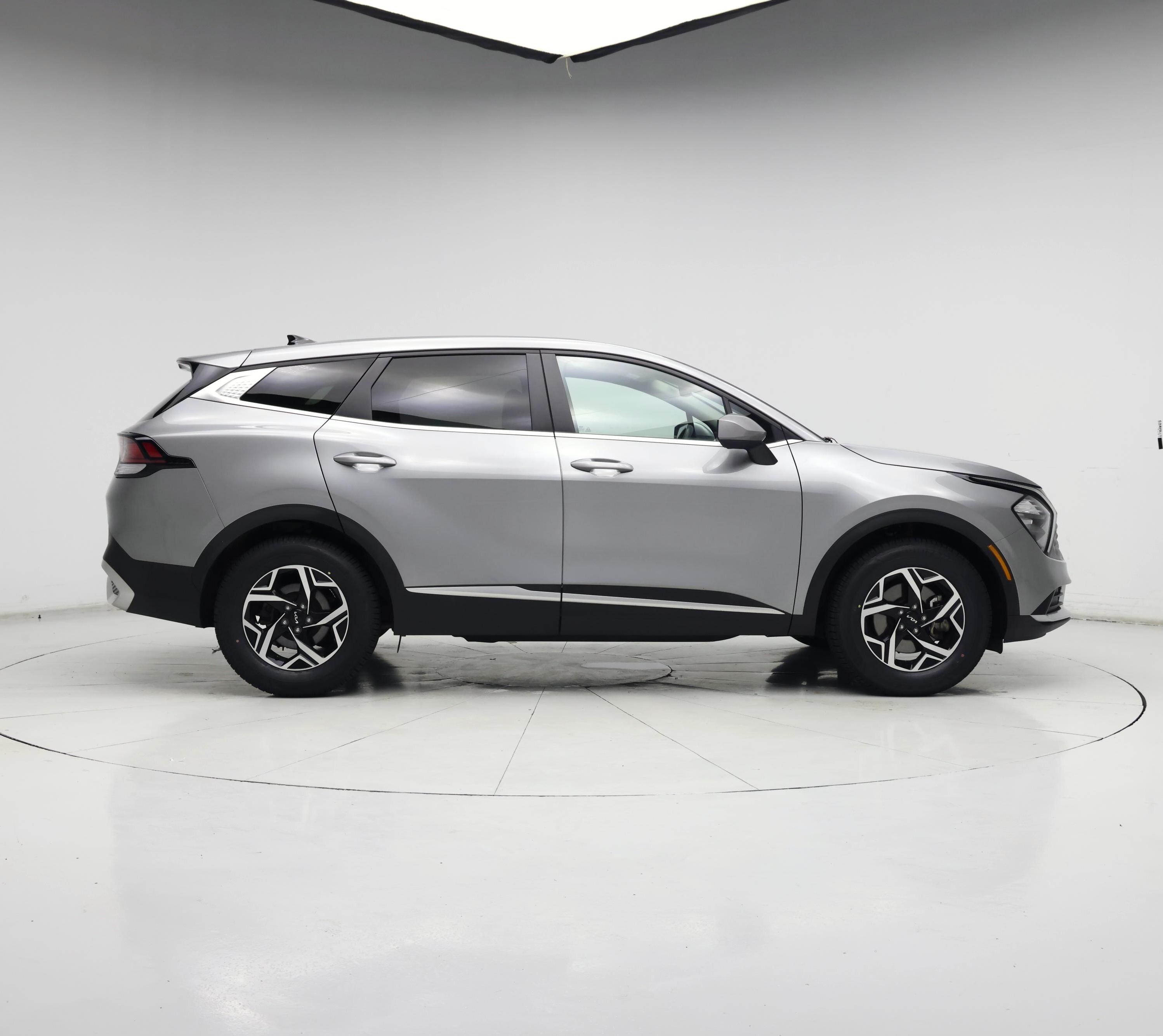 Thumbnail: 2023 Kia Sportage - 7