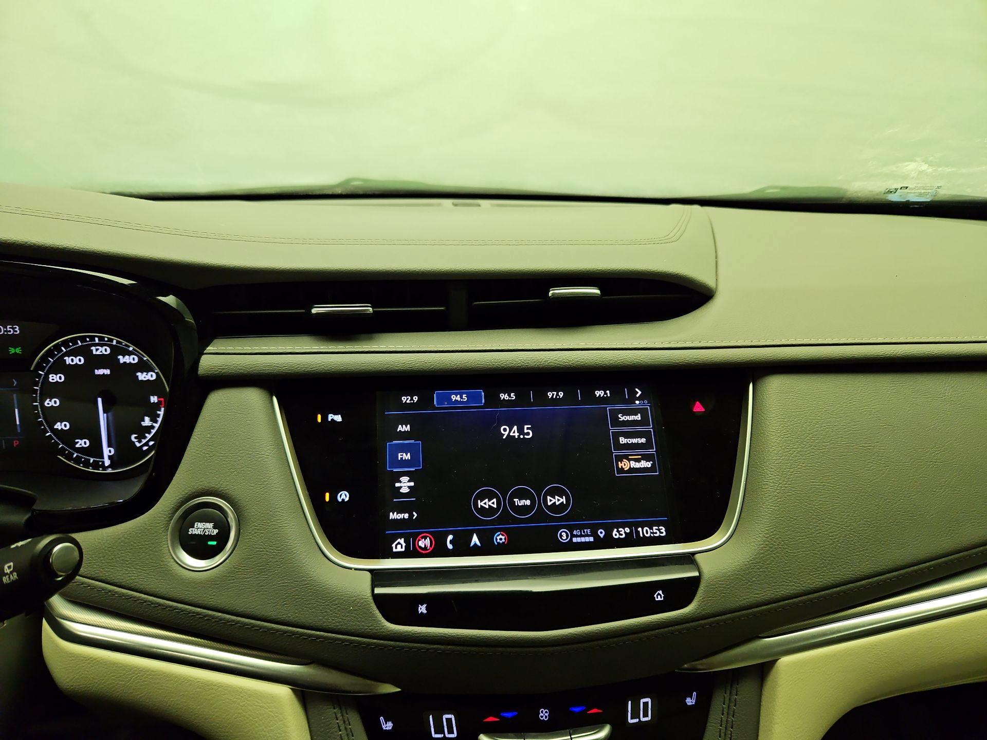 Thumbnail: 2024 Cadillac XT5 - 14