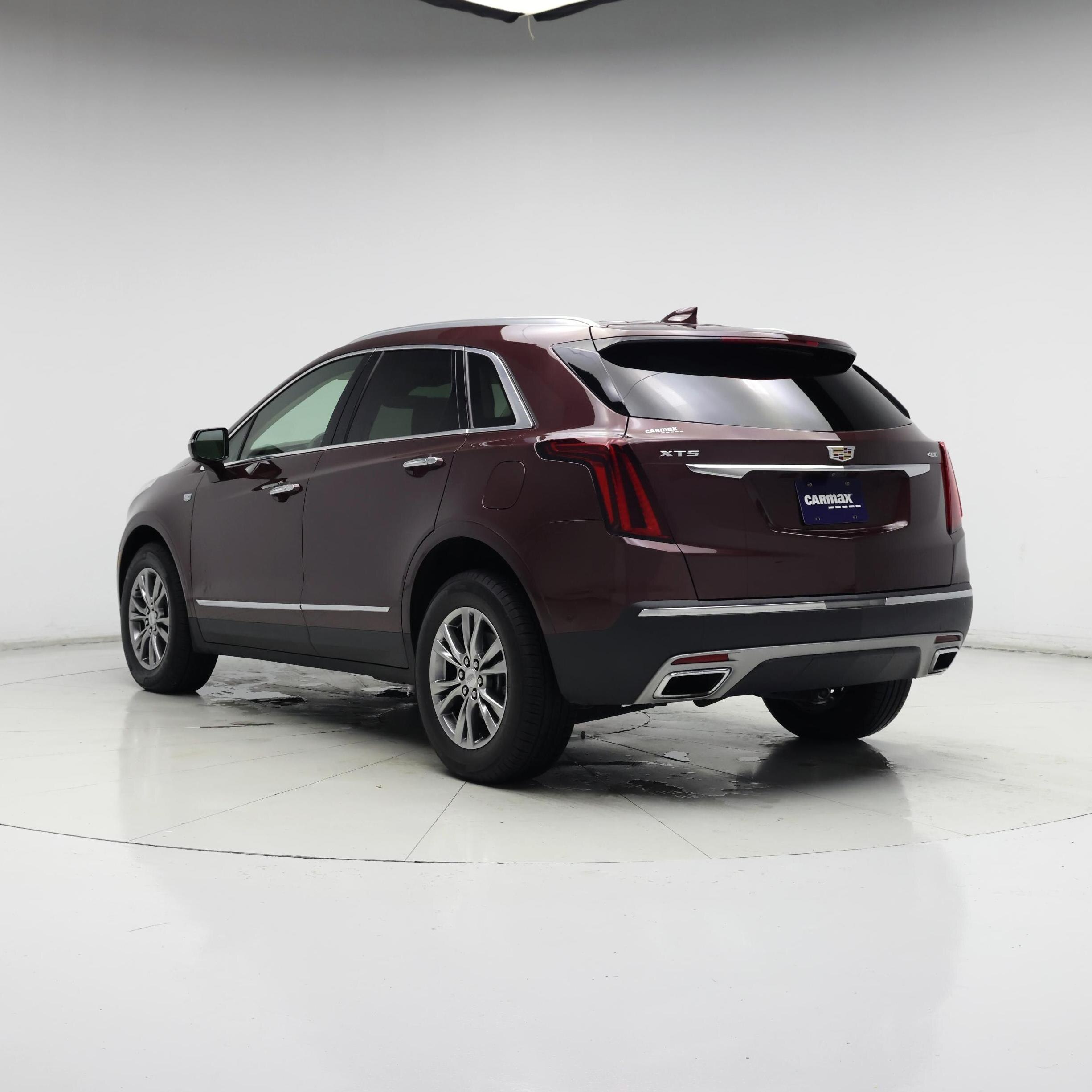 Thumbnail: 2022 Cadillac XT5 - 2