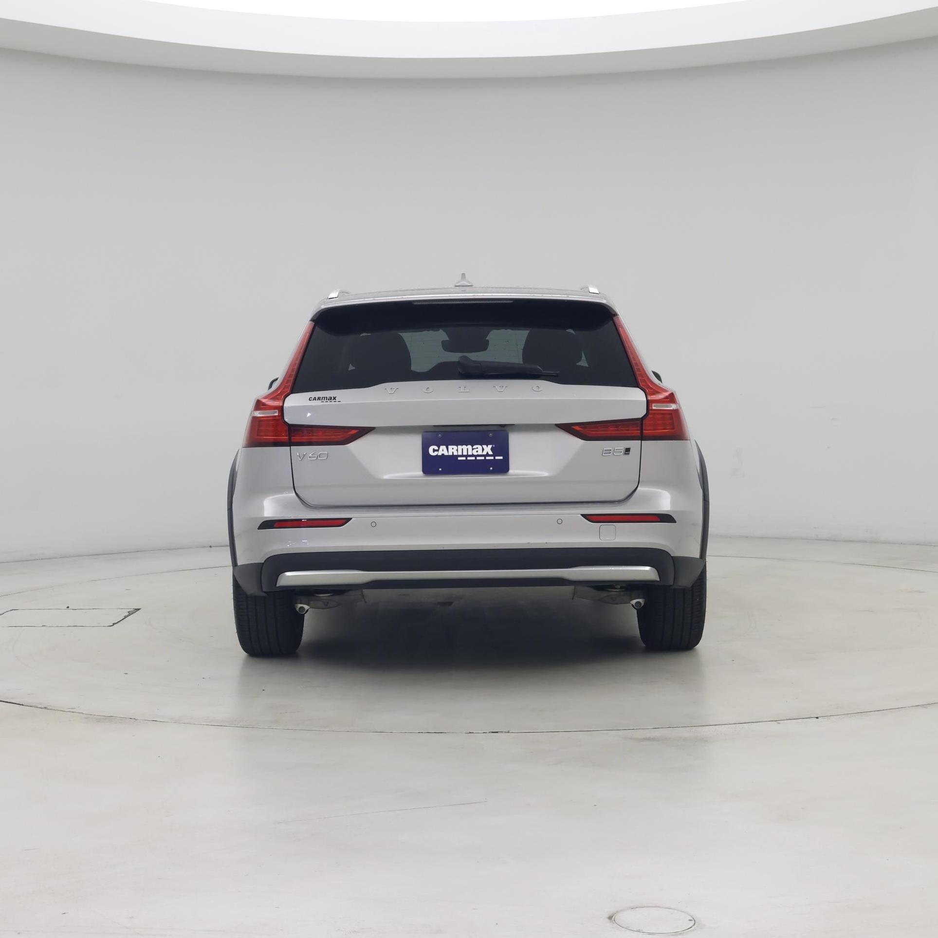 Thumbnail: 2025 Volvo S60 - 6