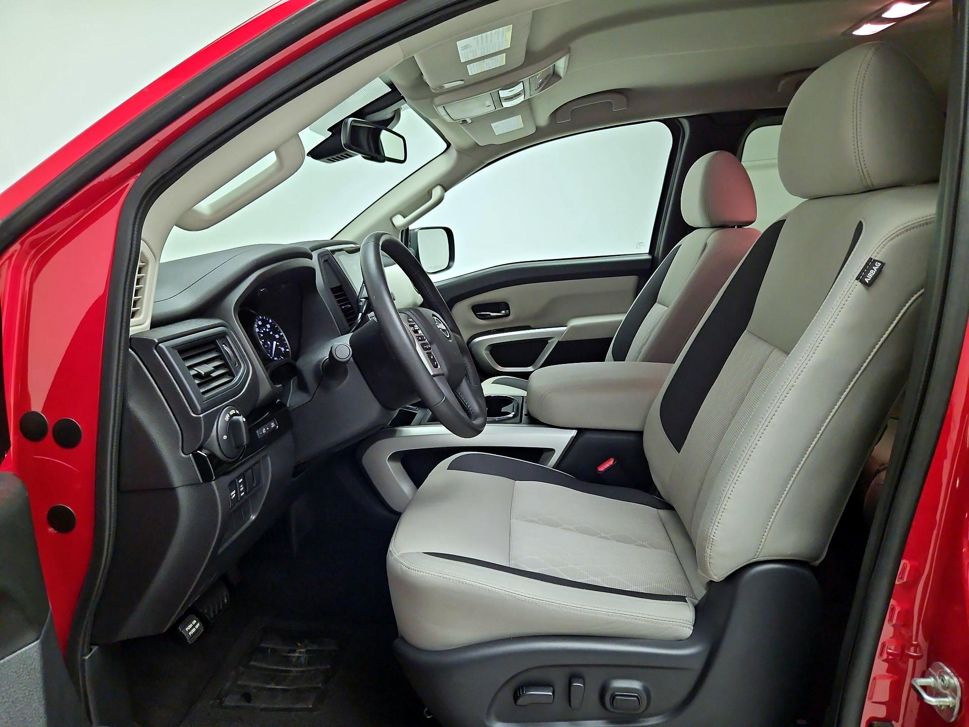 Thumbnail: 2024 Nissan Titan - 11