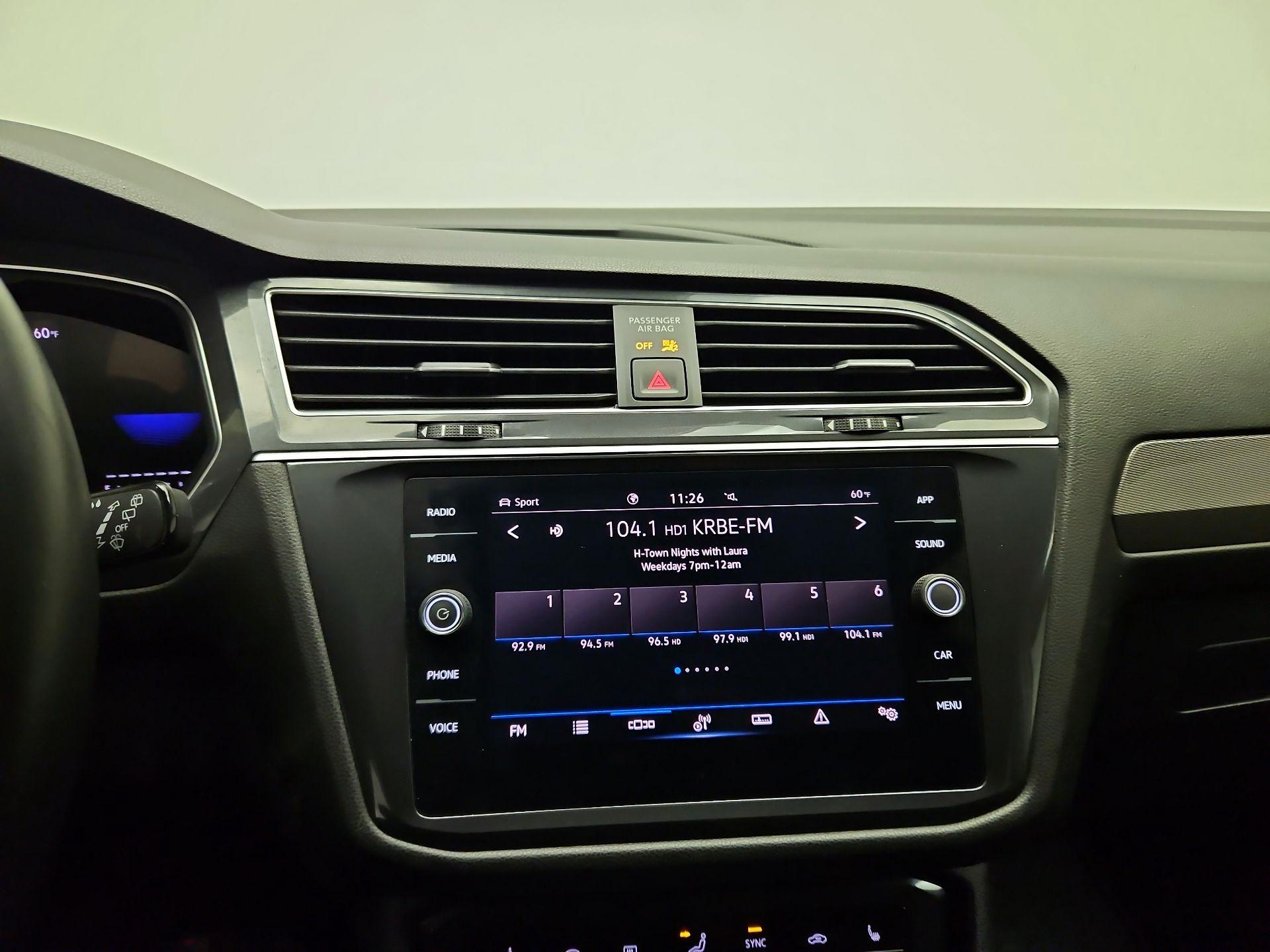 Thumbnail: 2024 Volkswagen Tiguan - 14