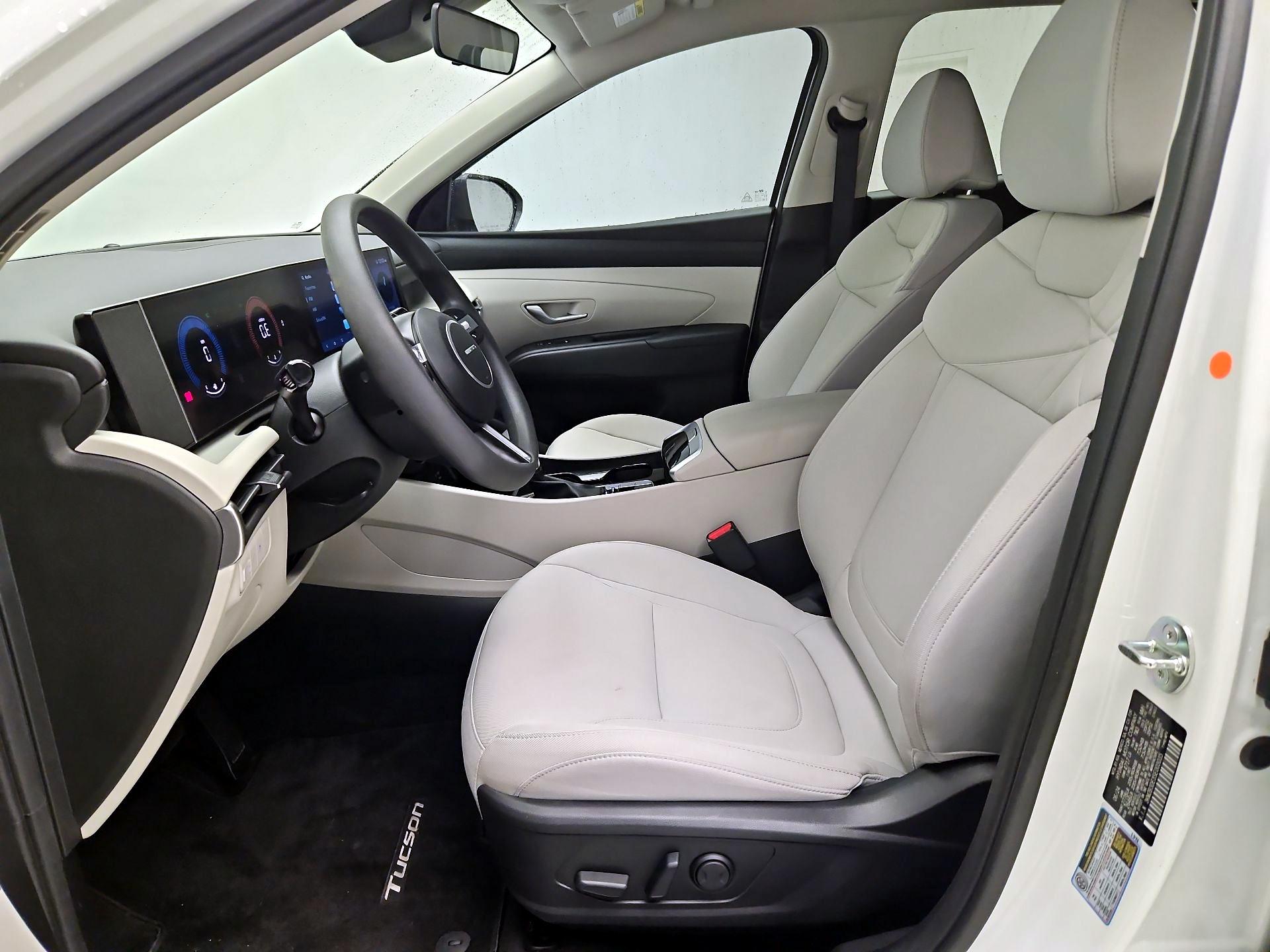 Thumbnail: 2025 Hyundai Tucson - 11