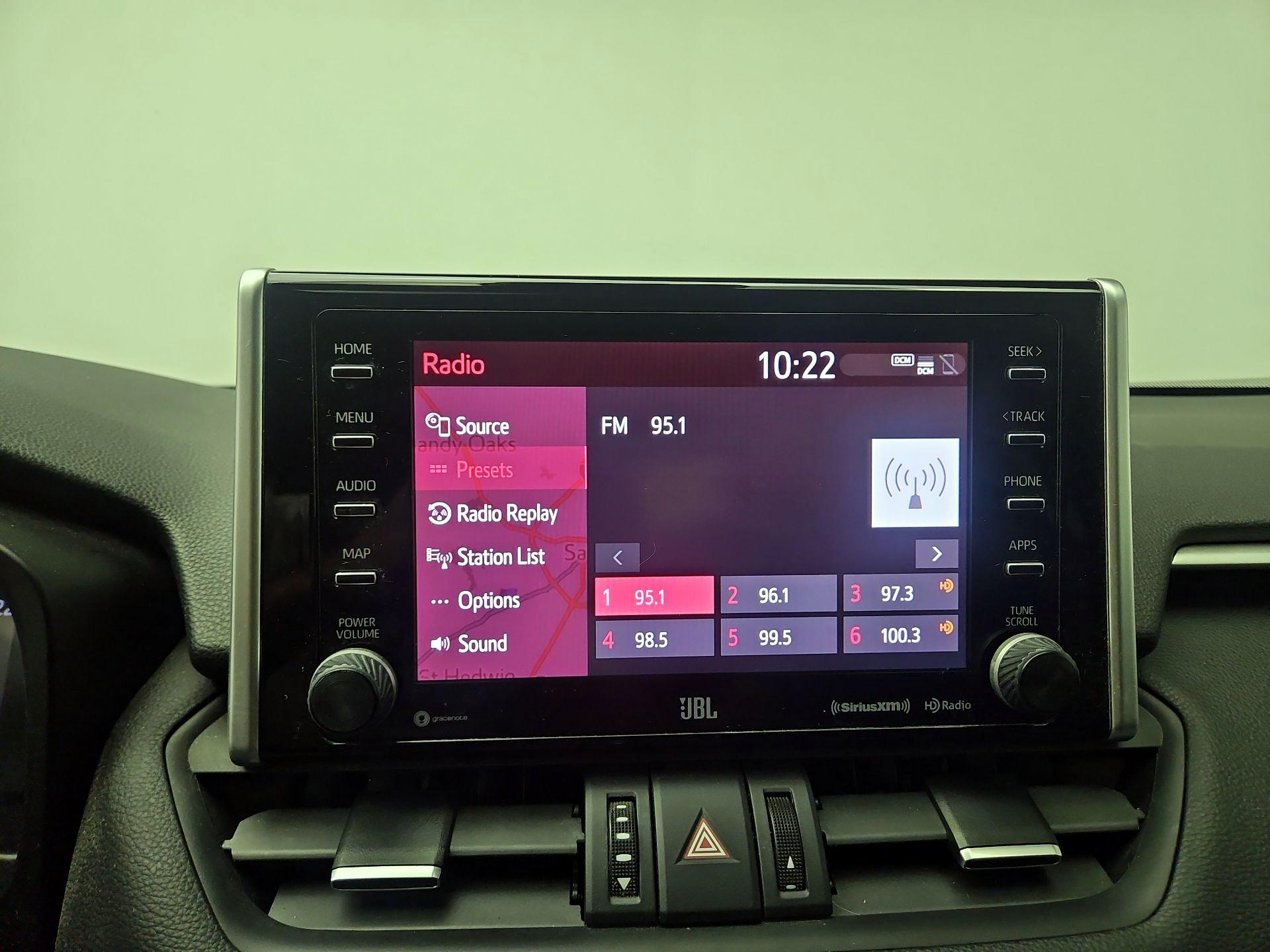 Thumbnail: 2019 Toyota RAV4 - 16