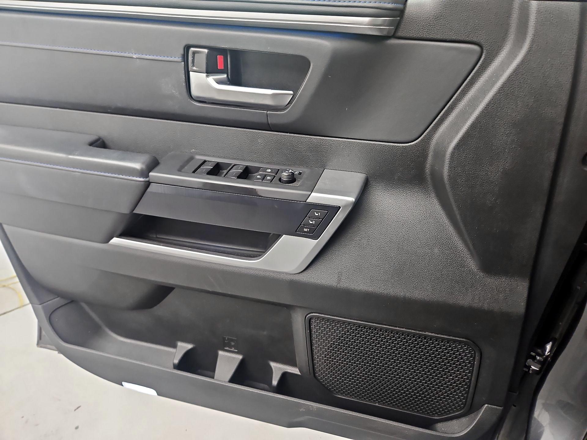 Thumbnail: 2024 Toyota Tundra - 12