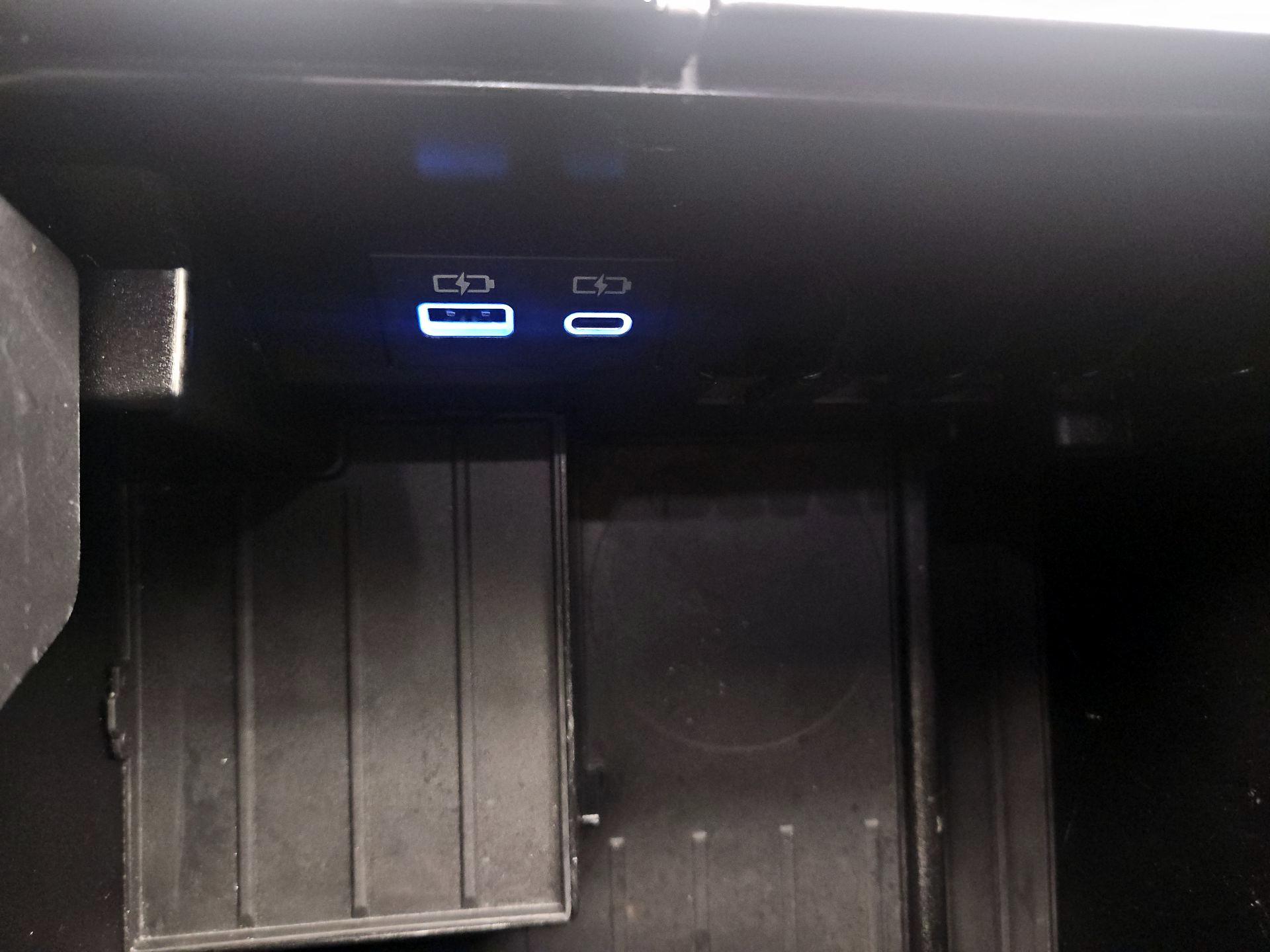 Thumbnail: 2024 Toyota Tundra - 19