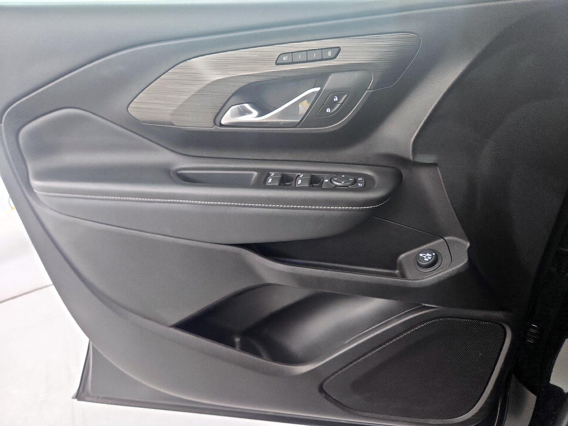 Thumbnail: 2024 GMC Terrain - 12