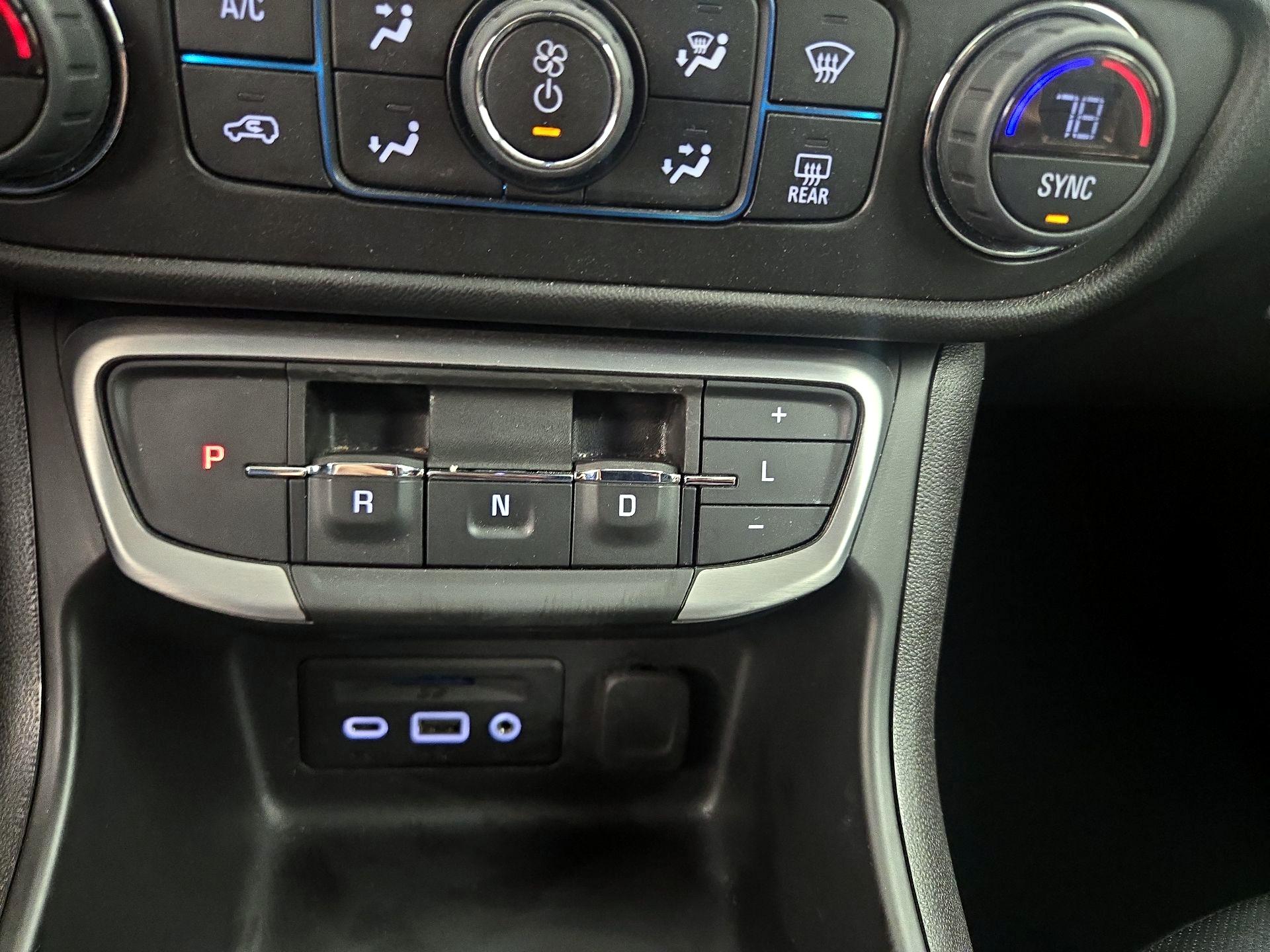 Thumbnail: 2024 GMC Terrain - 17