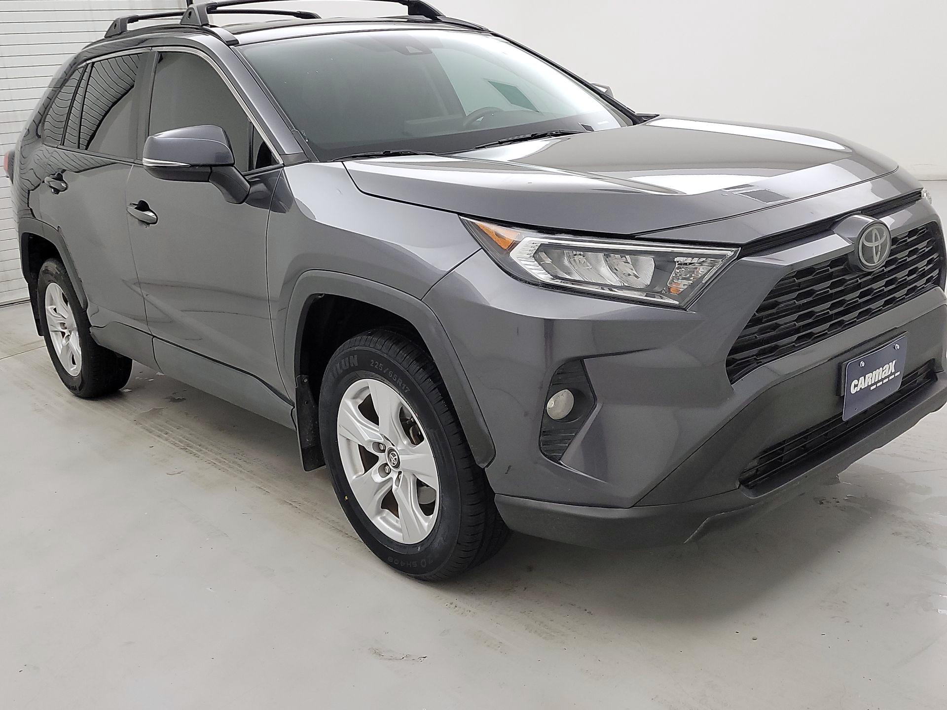 Thumbnail: 2021 Toyota RAV4 - 1
