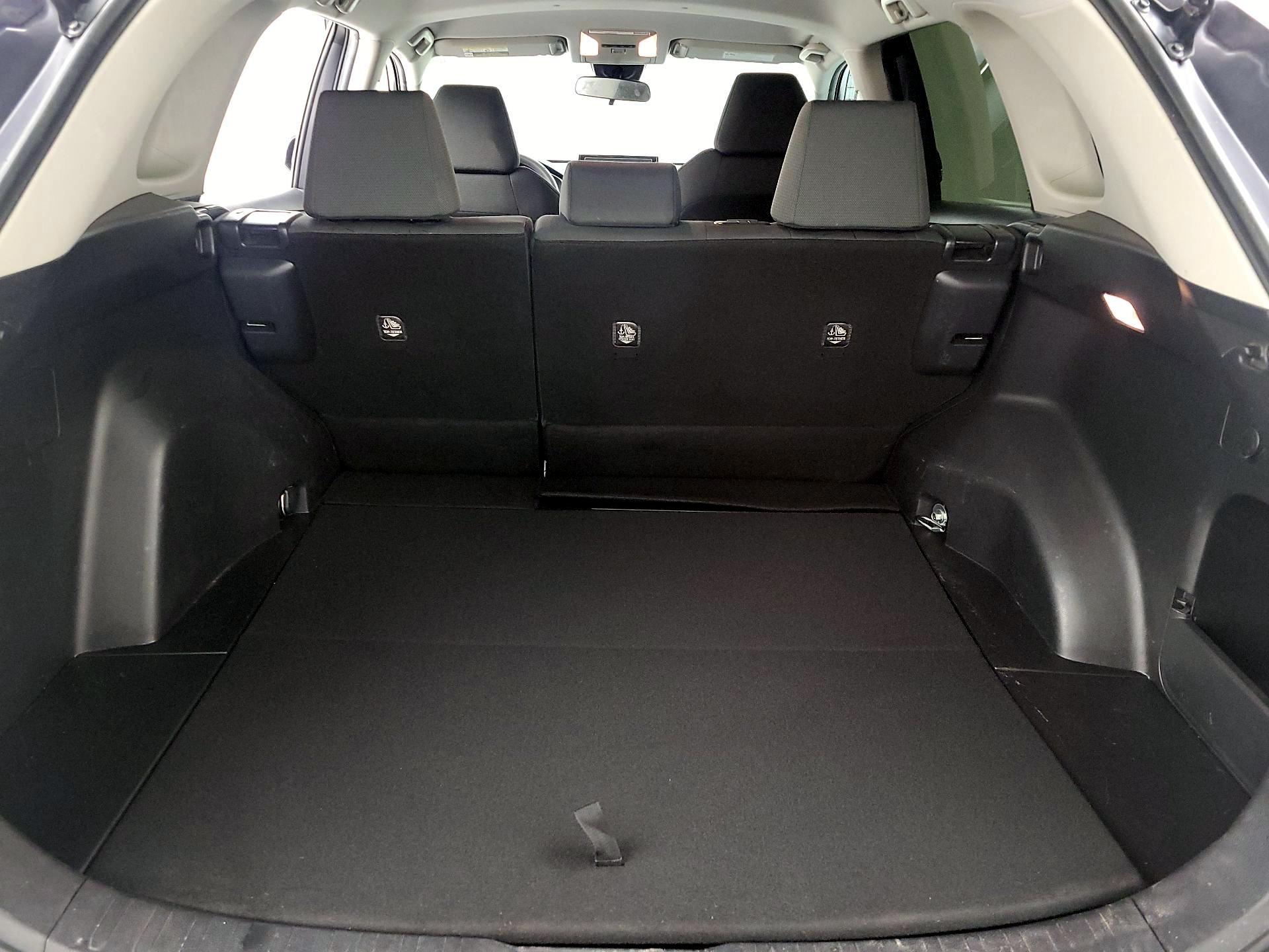 Thumbnail: 2021 Toyota RAV4 - 18