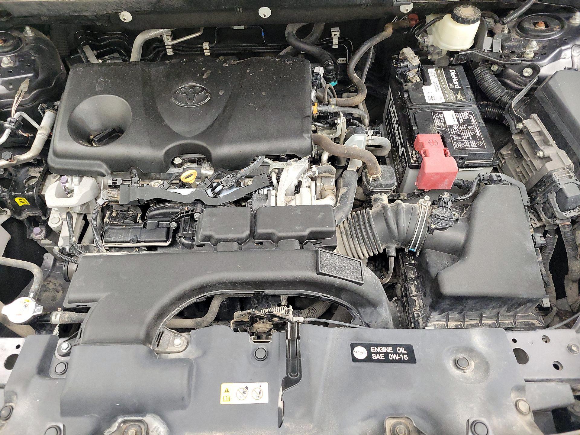 Thumbnail: 2021 Toyota RAV4 - 19