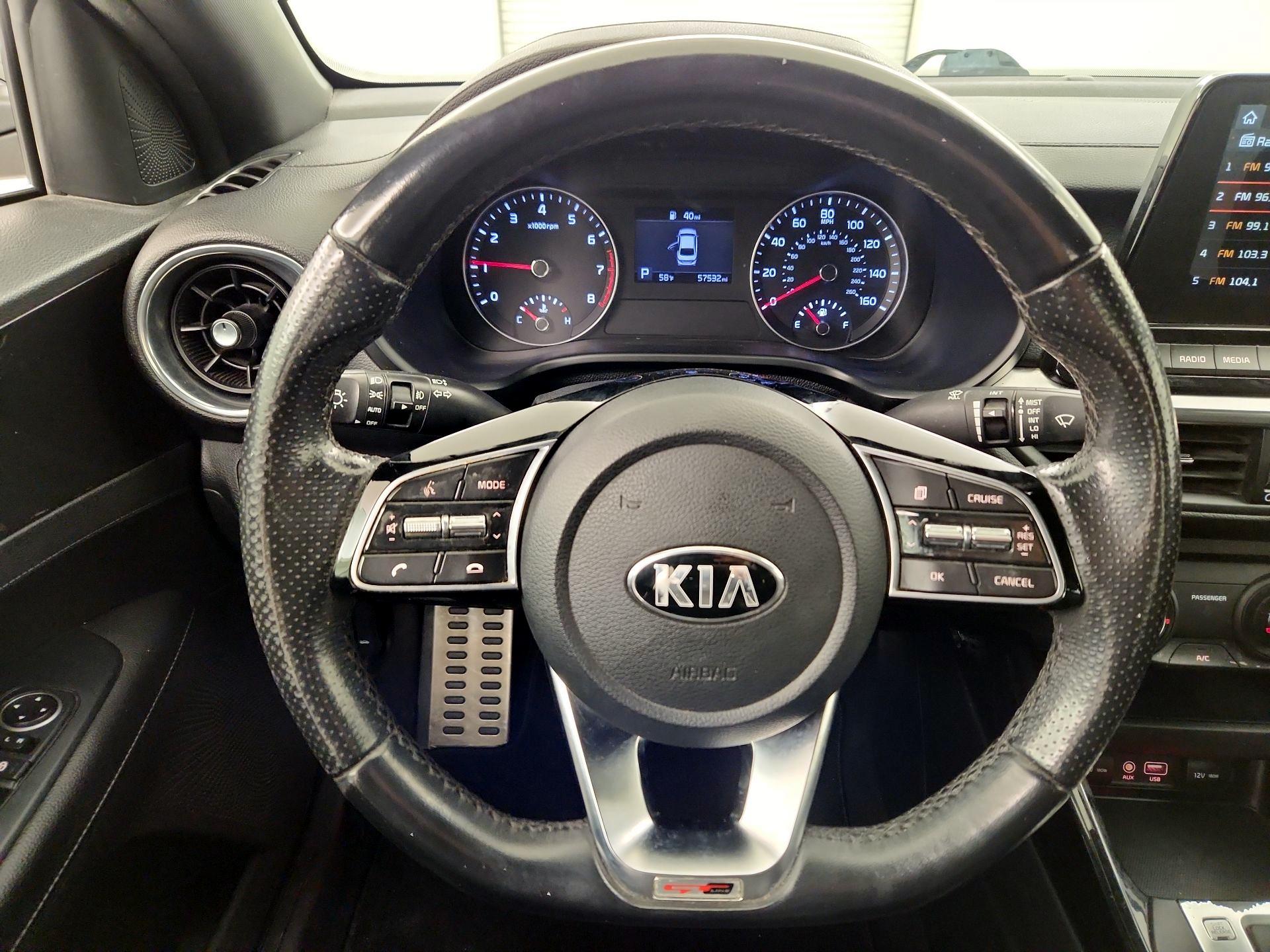 Thumbnail: 2021 Kia Forte - 10