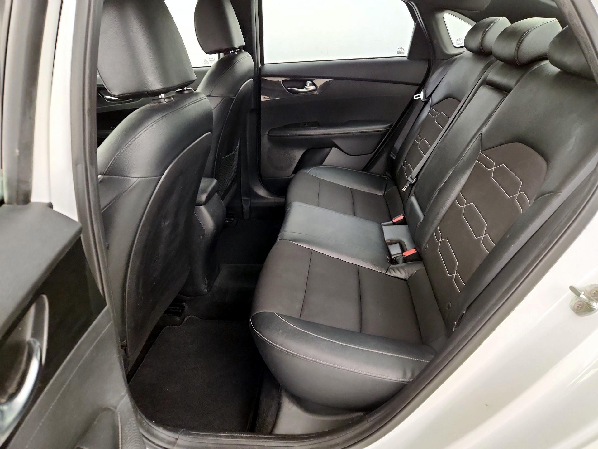 Thumbnail: 2021 Kia Forte - 19