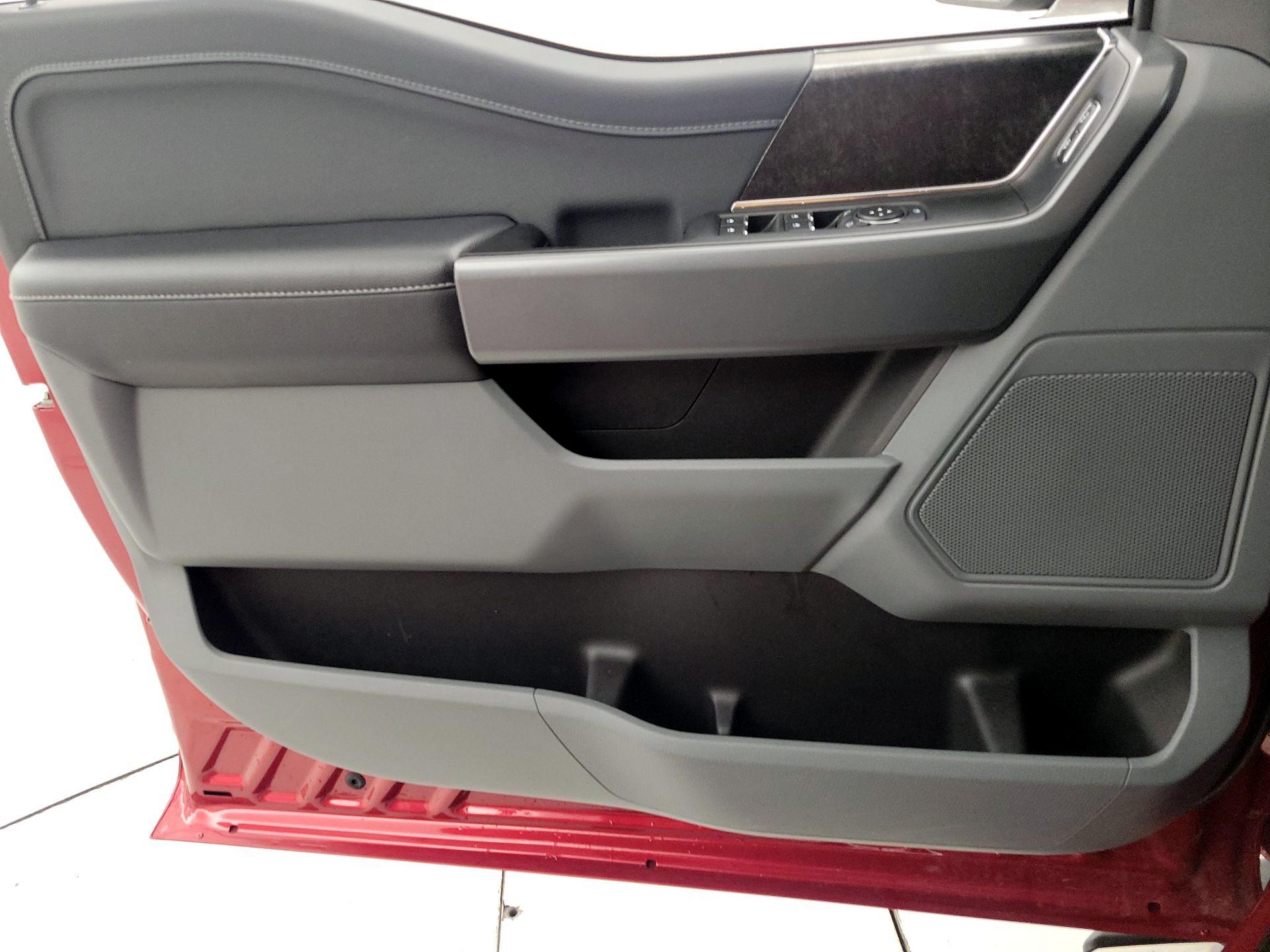 Thumbnail: 2022 Ford F-150 - 10