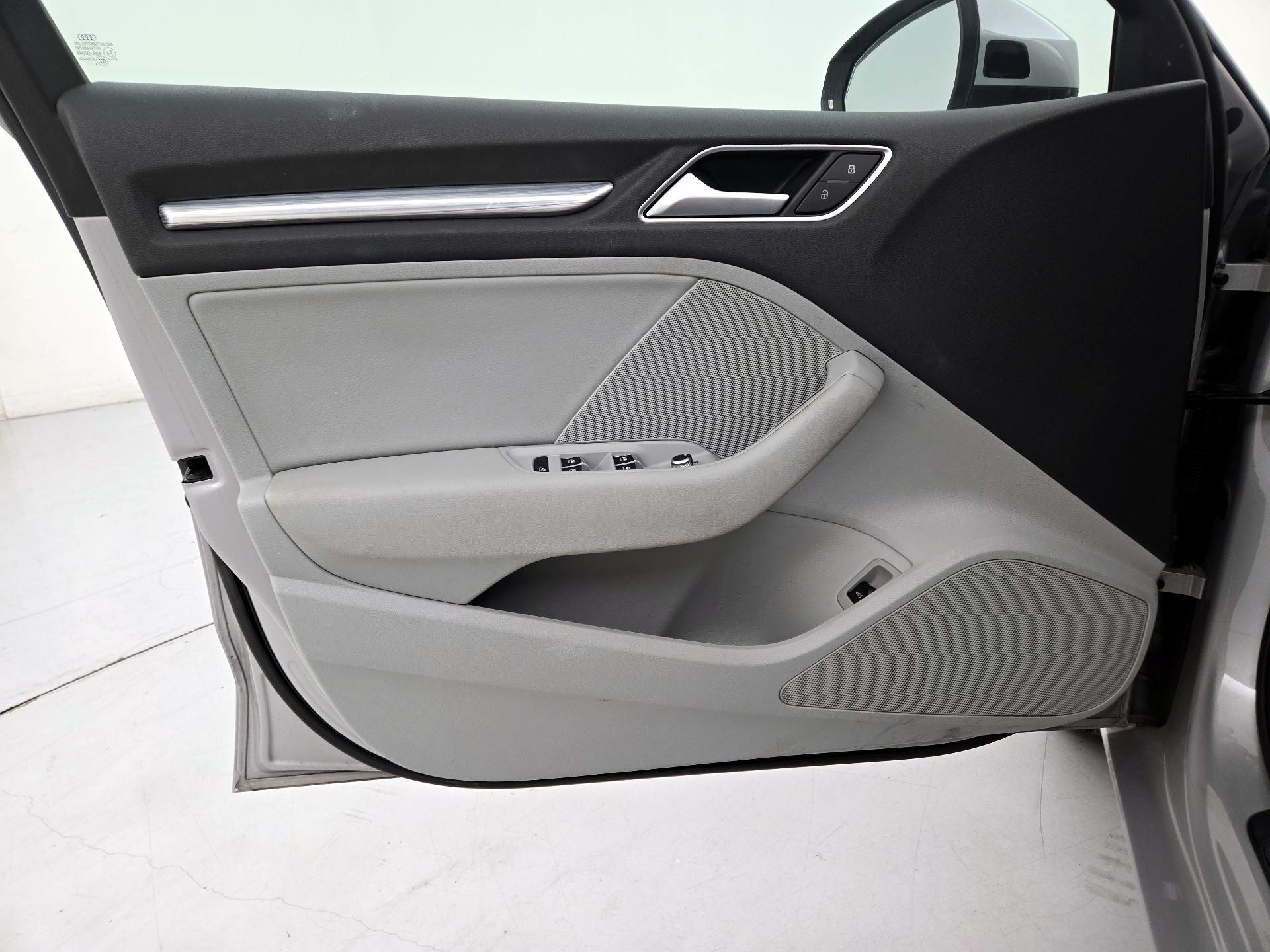 Thumbnail: 2015 Audi A3 - 12