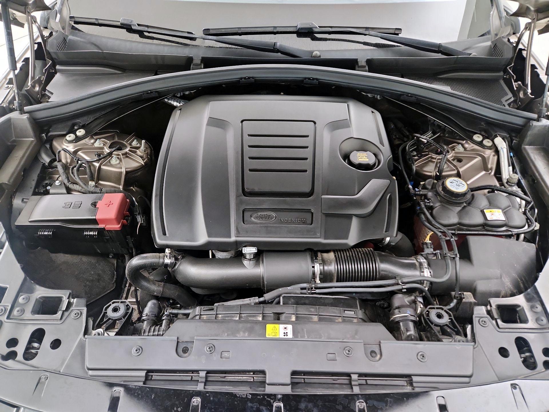 Thumbnail: 2019 Land Rover Range Rover Velar - 17