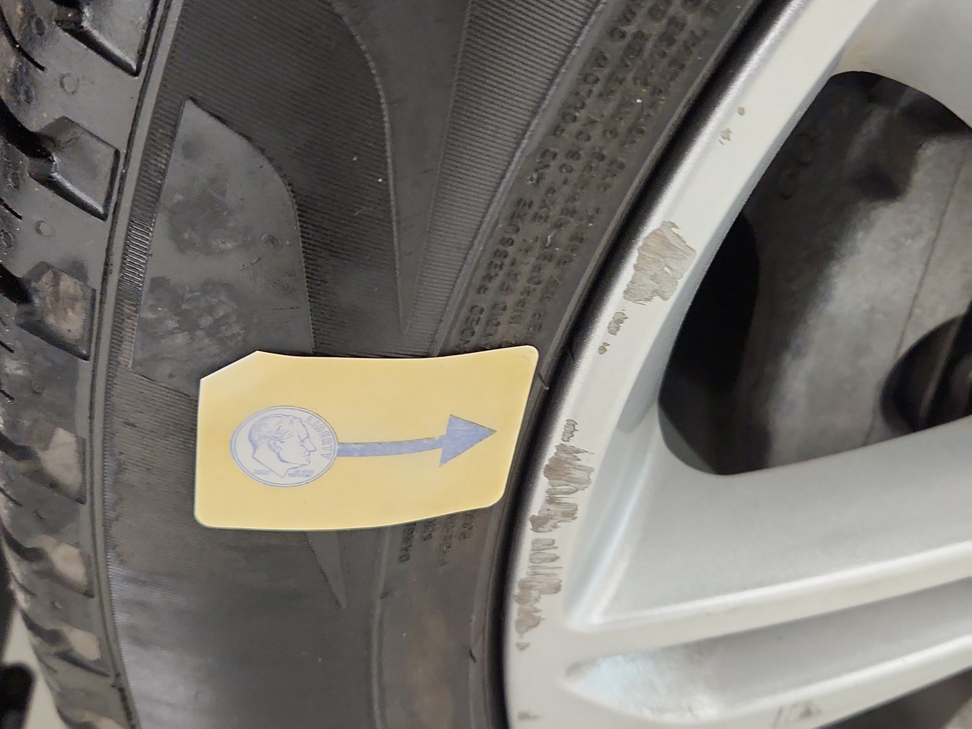 Thumbnail: 2019 Land Rover Range Rover Velar - 19